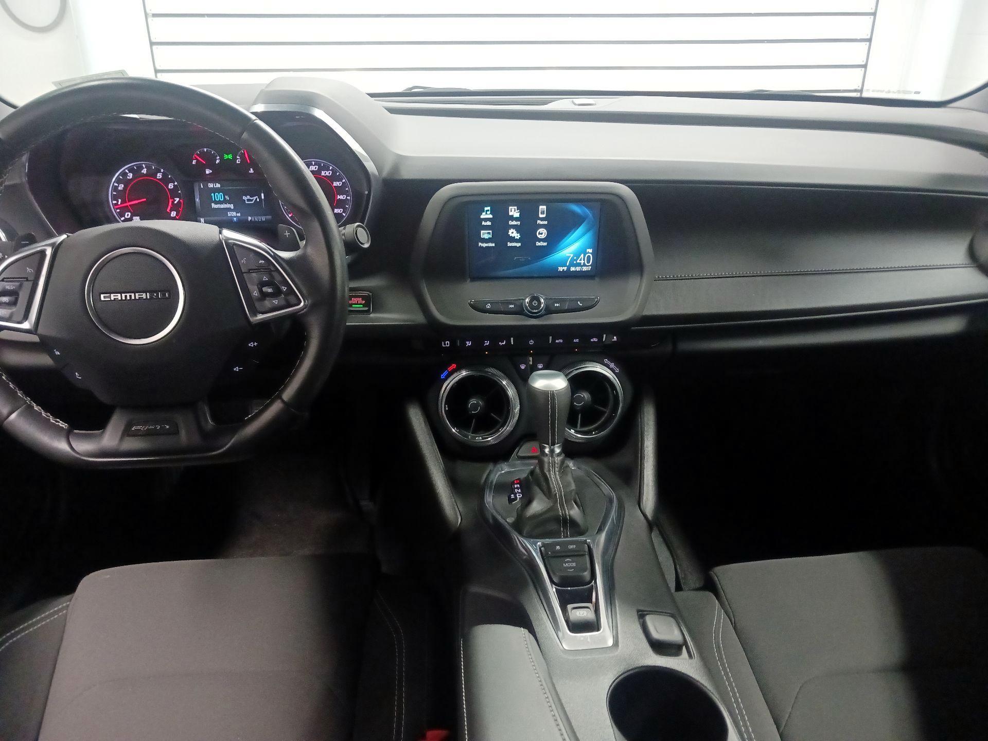 Thumbnail: 2017 Chevrolet Camaro - 9