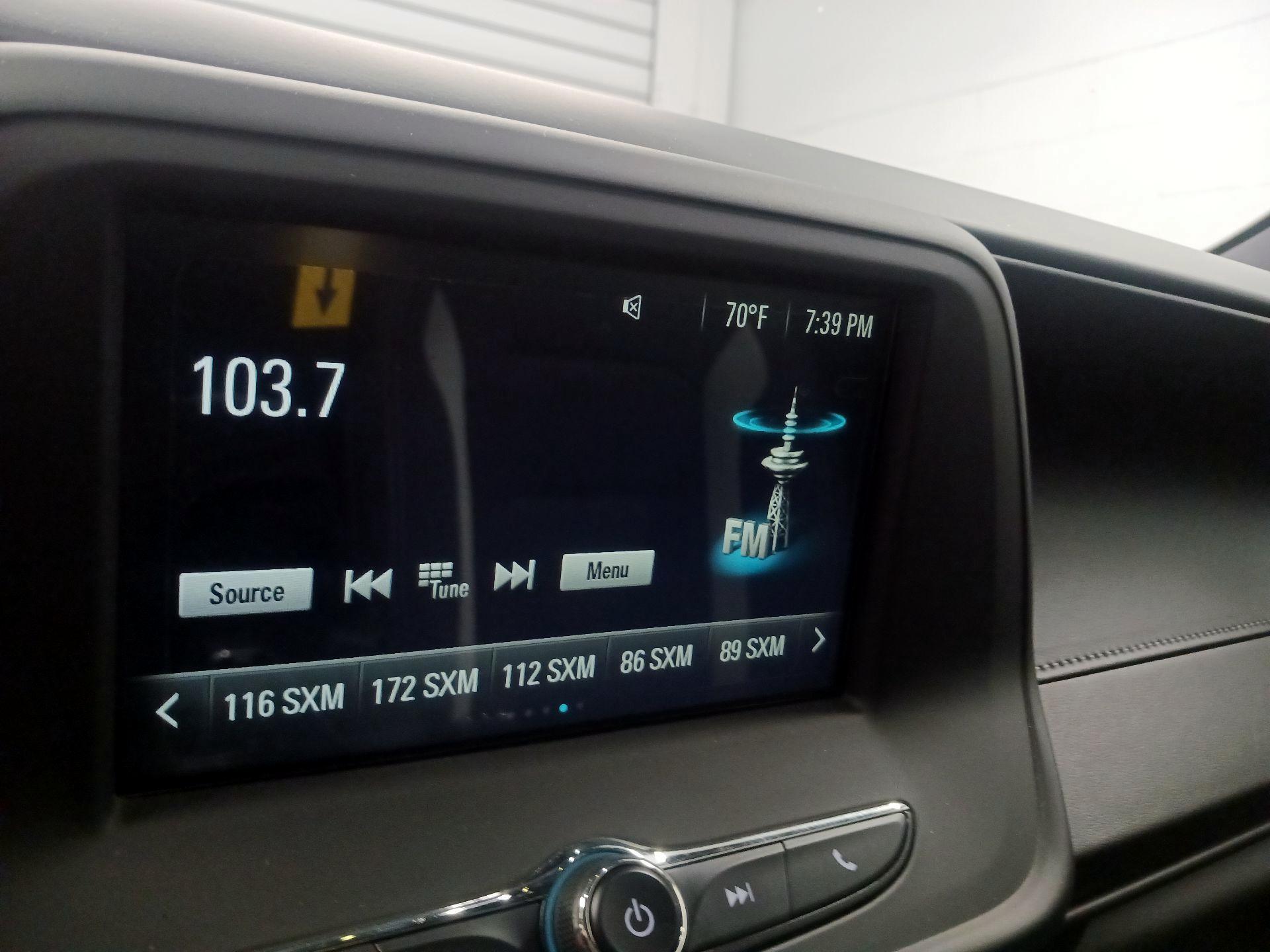 Thumbnail: 2017 Chevrolet Camaro - 14