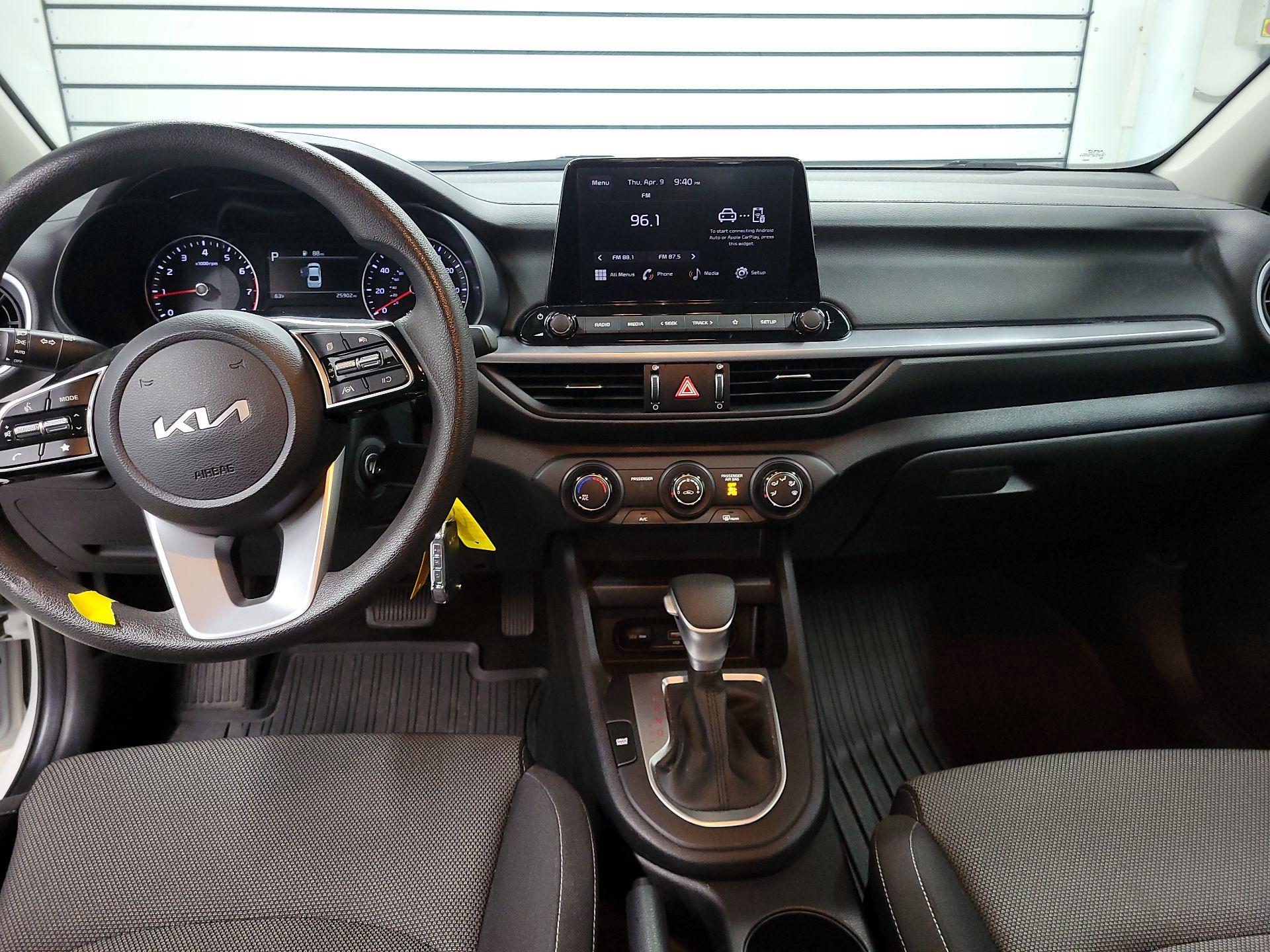 Thumbnail: 2023 Kia Forte - 11