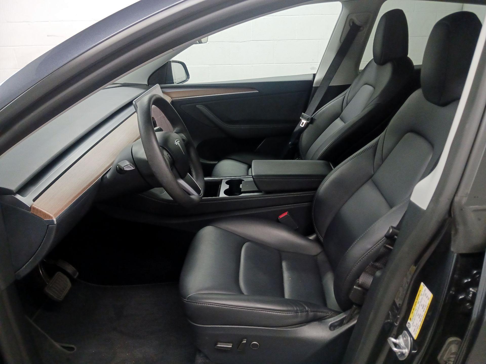 Thumbnail: 2024 Tesla Model Y - 11