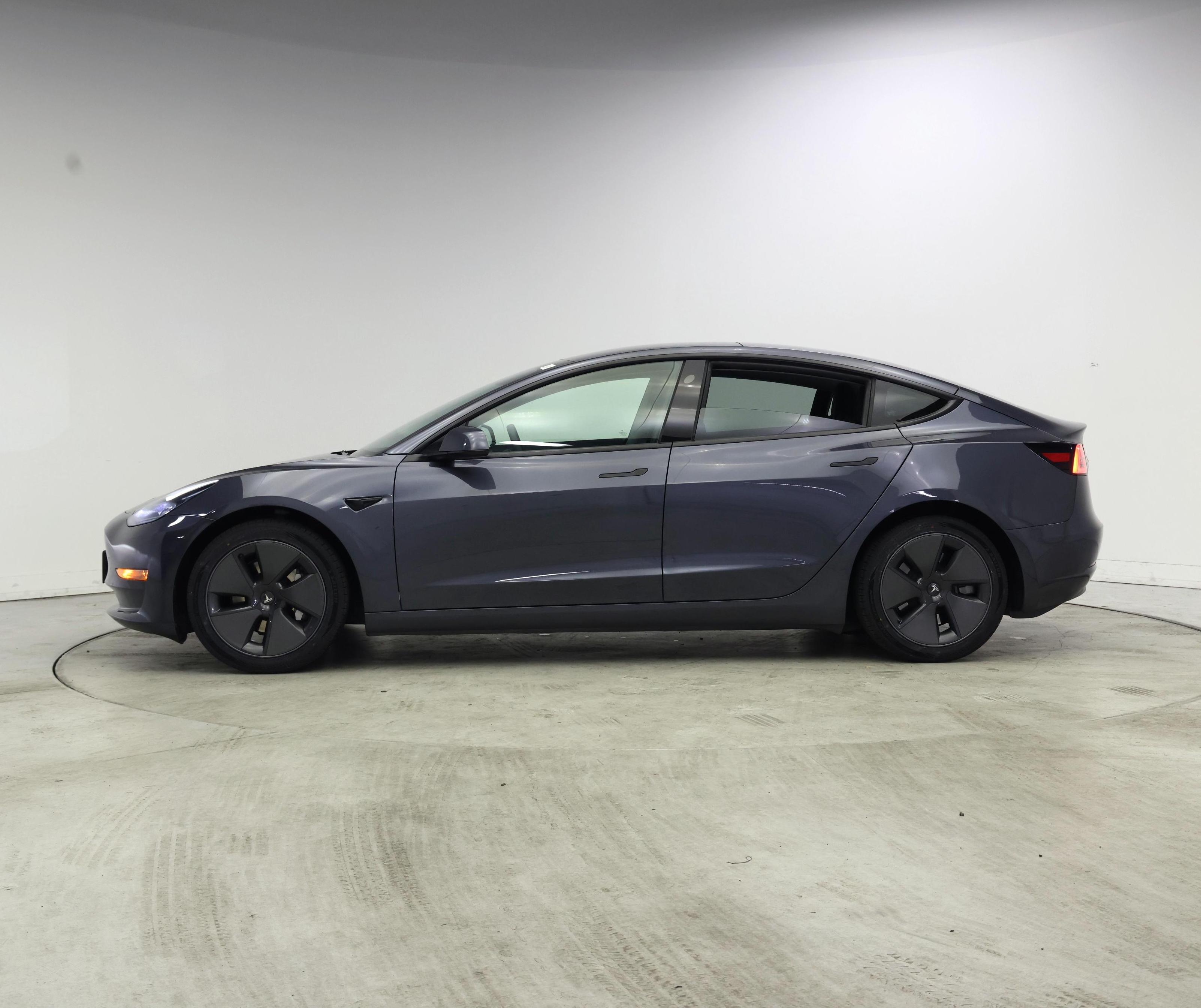 Thumbnail: 2023 Tesla Model 3 - 3