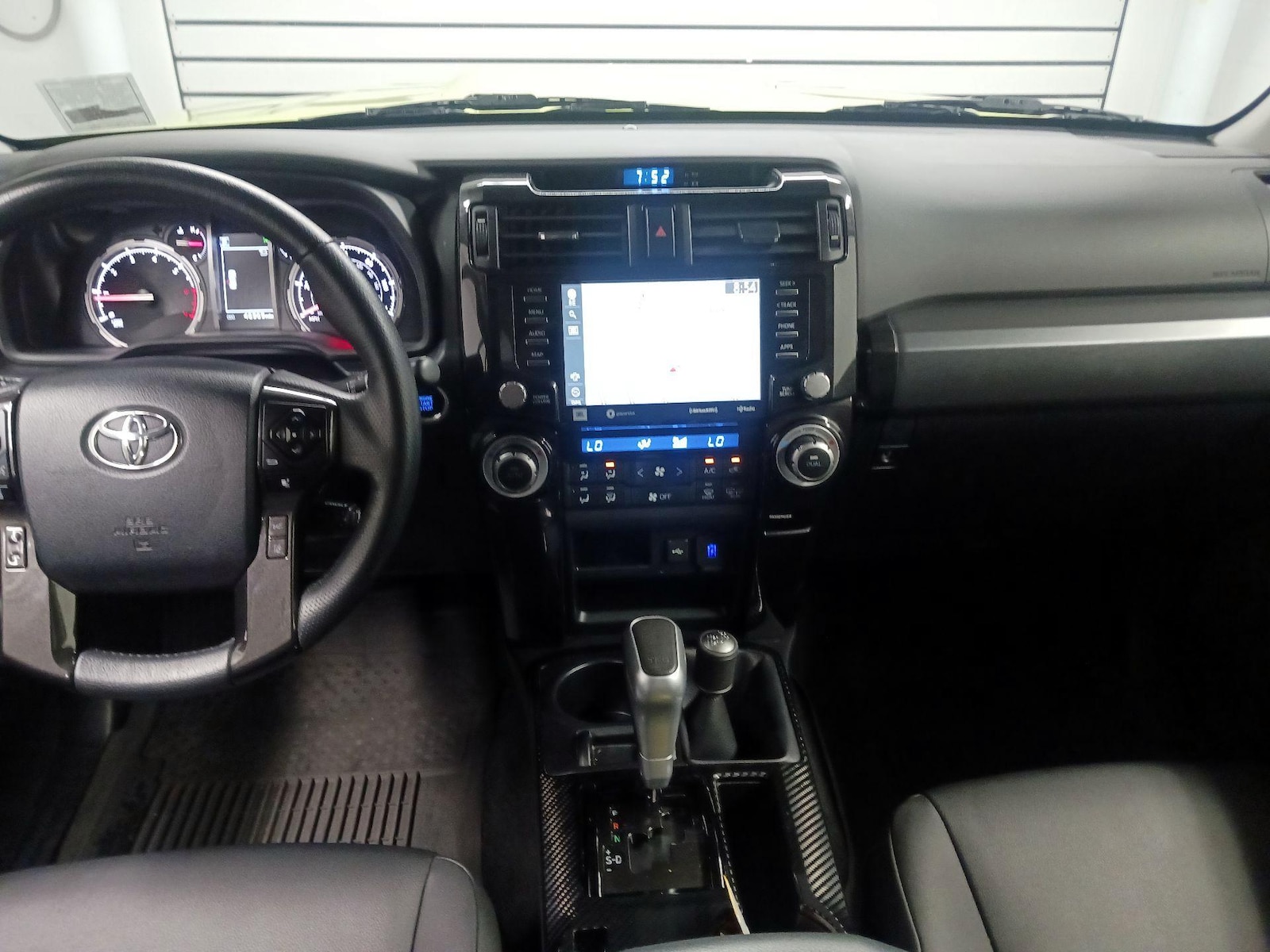 2022 Toyota 4Runner TRD Pro - Photo 10