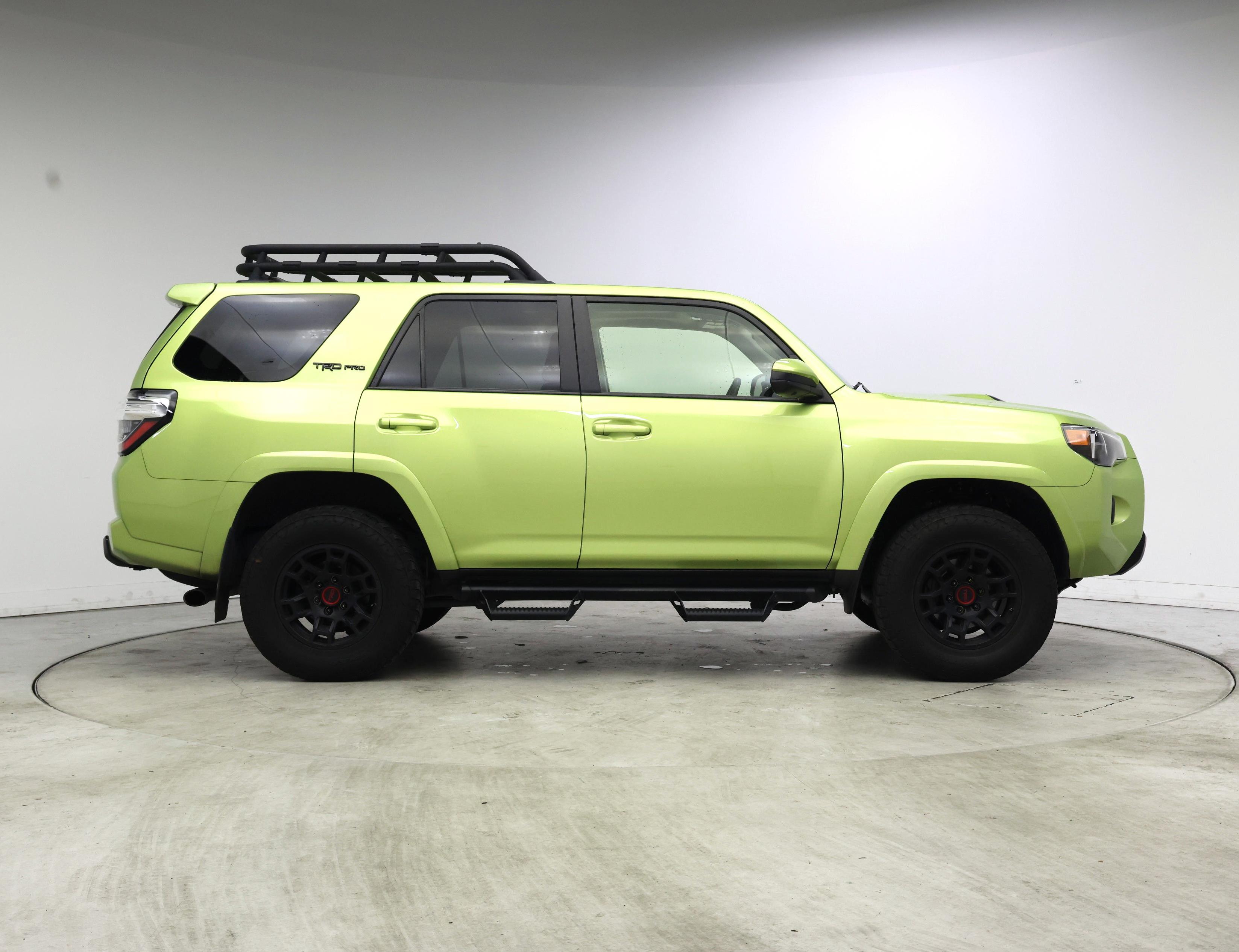 Thumbnail: 2022 Toyota 4Runner - 7