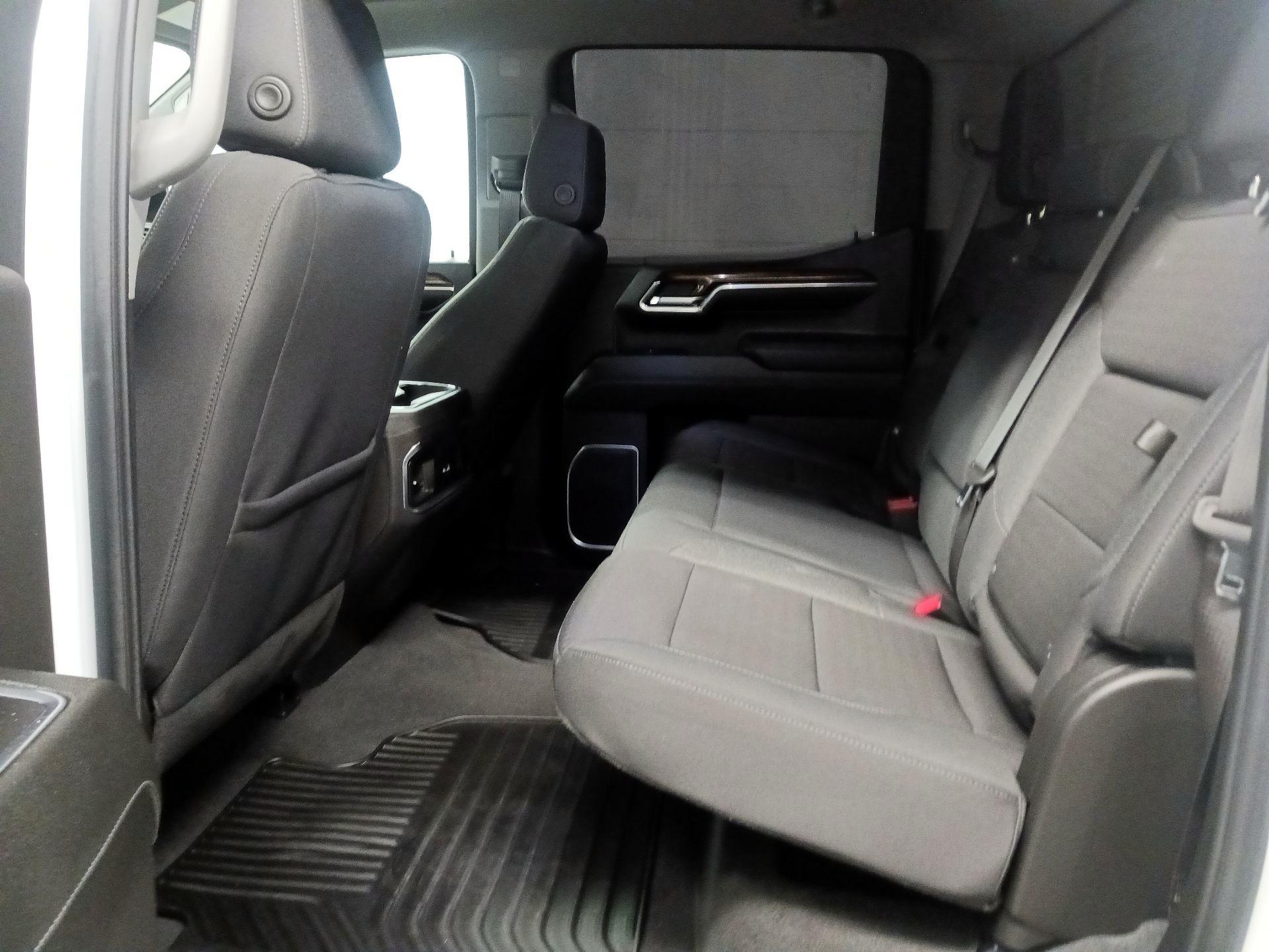 Thumbnail: 2024 GMC Sierra 1500 - 17