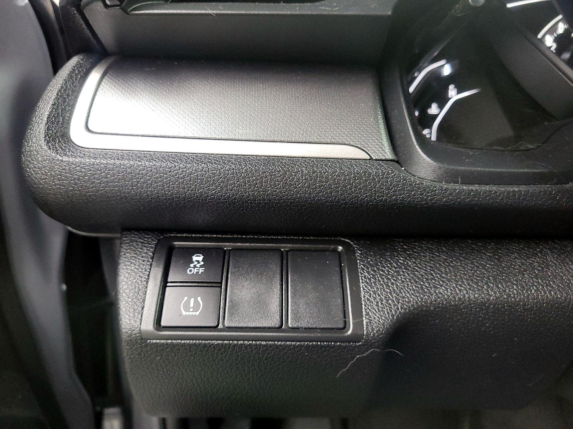 Thumbnail: 2016 Honda Civic - 13