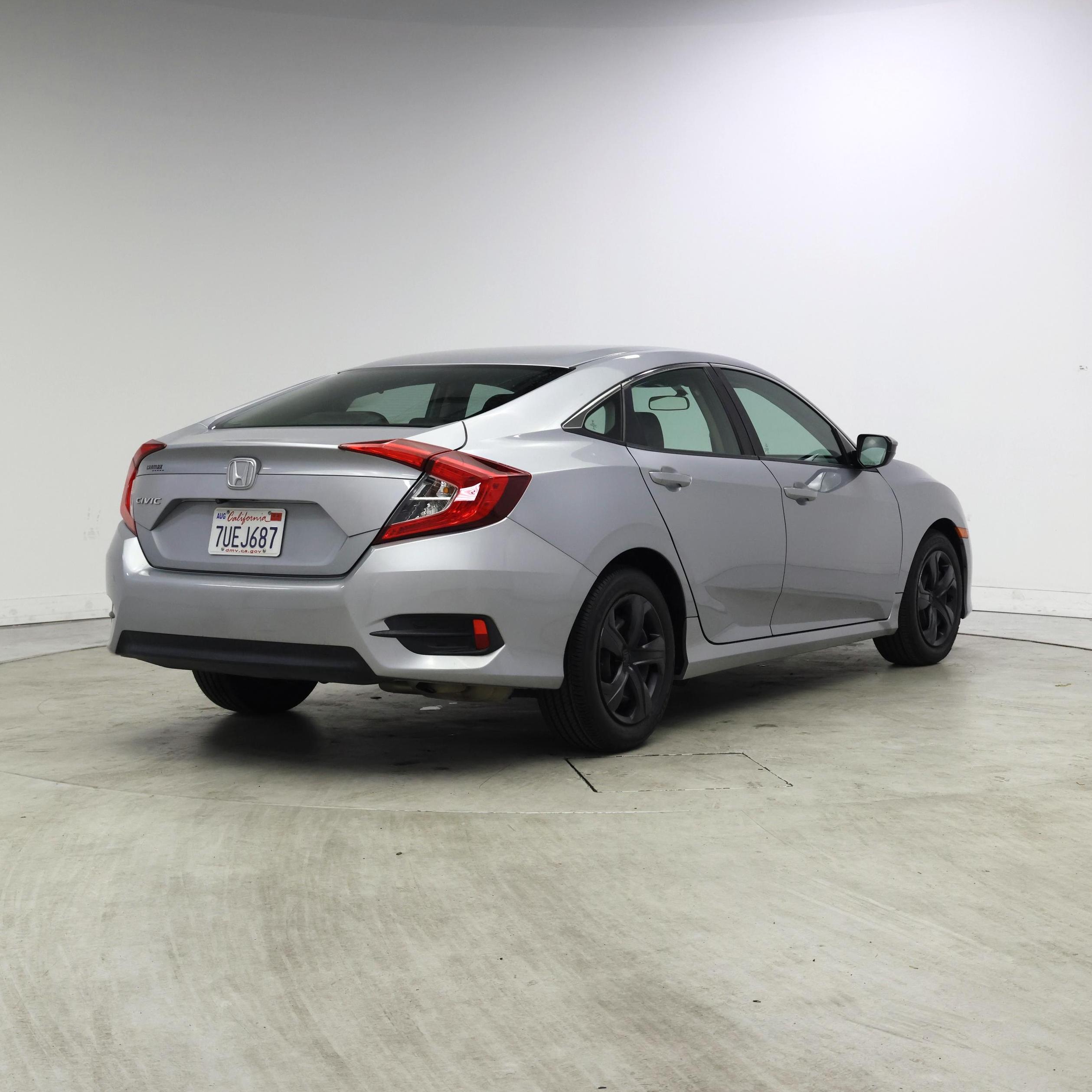 Thumbnail: 2016 Honda Civic - 8