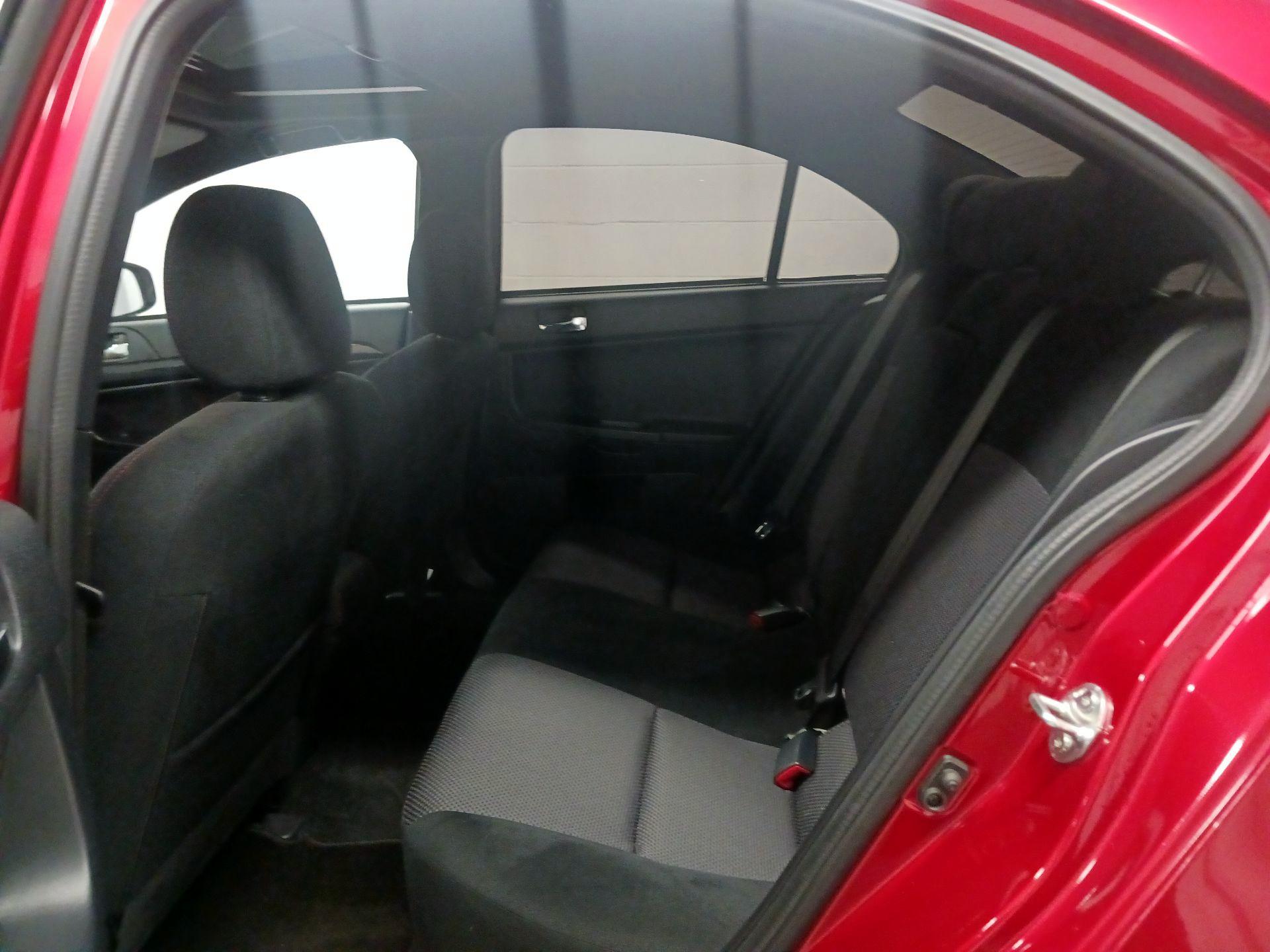 Thumbnail: 2017 Mitsubishi Lancer - 20