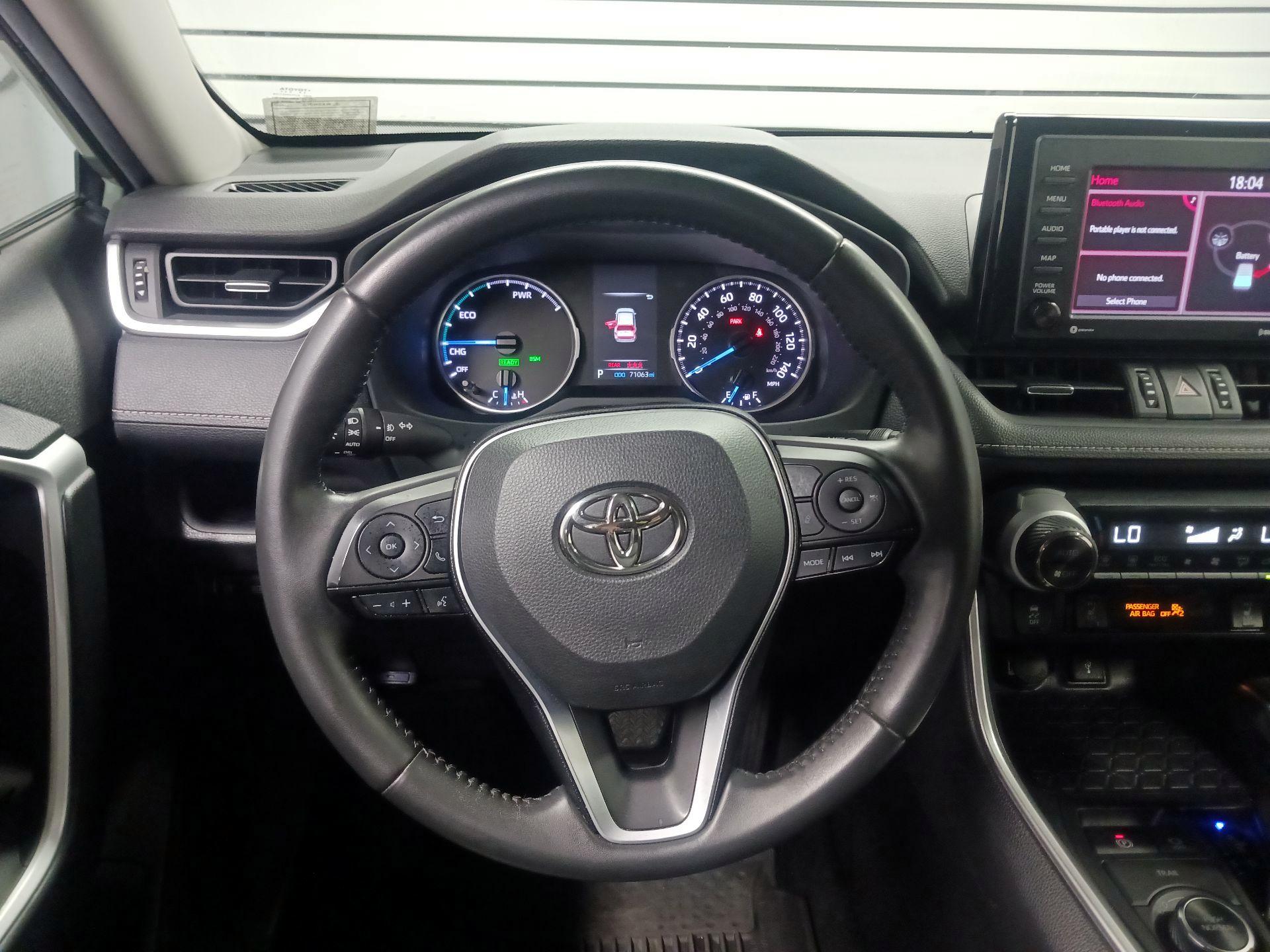 Thumbnail: 2022 Toyota RAV4 - 10