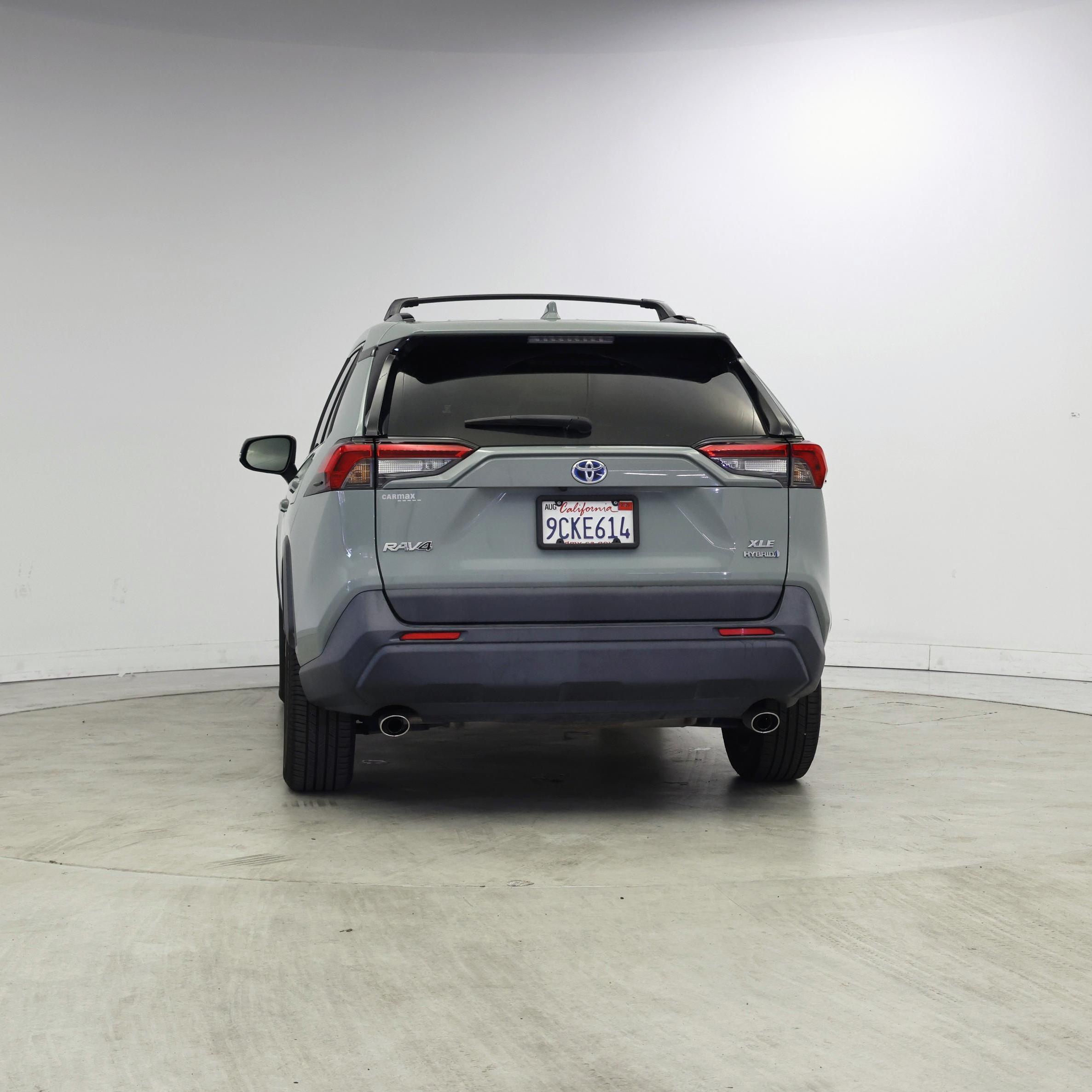 Thumbnail: 2022 Toyota RAV4 - 6