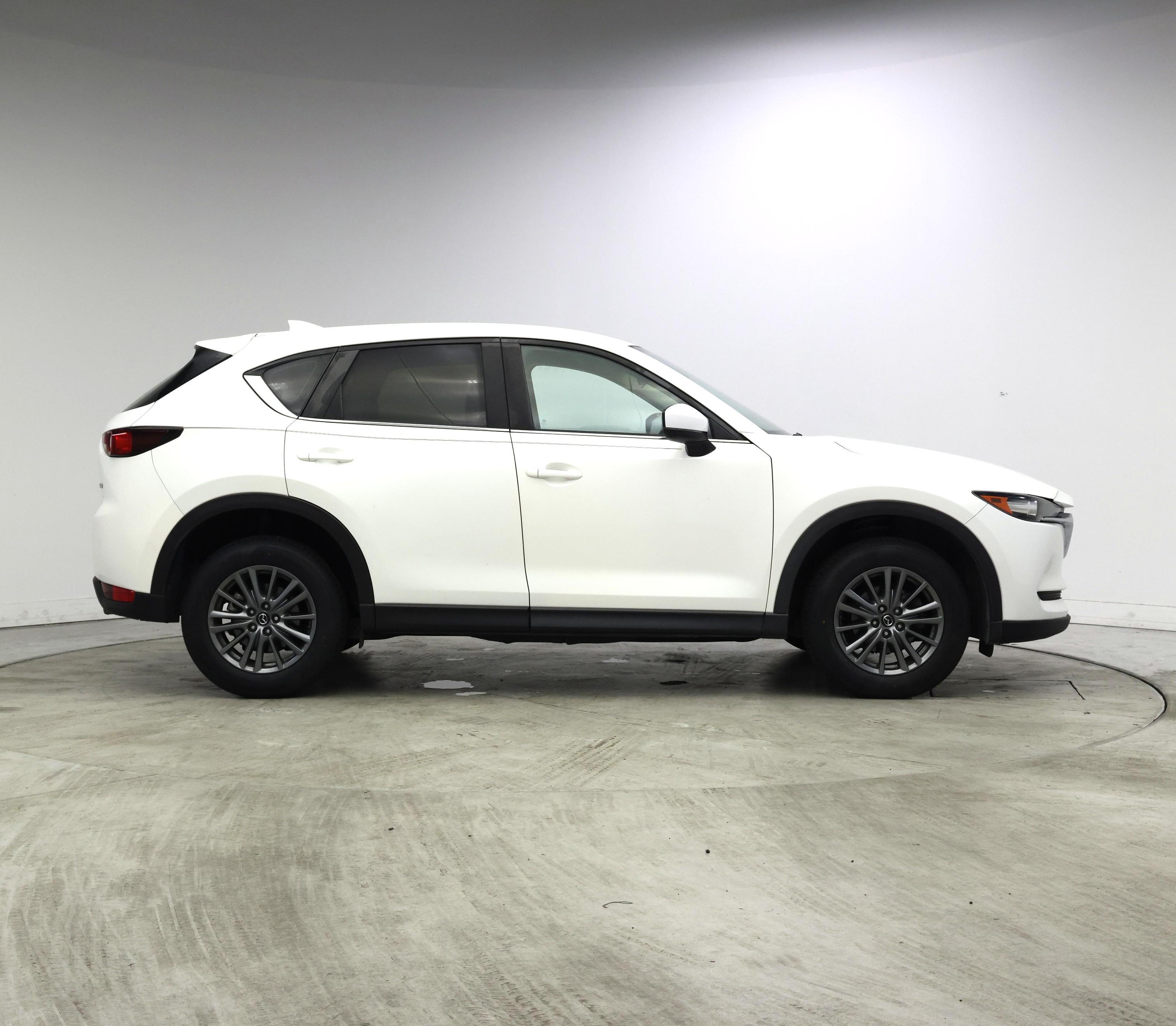 Thumbnail: 2017 Mazda CX-5 - 7
