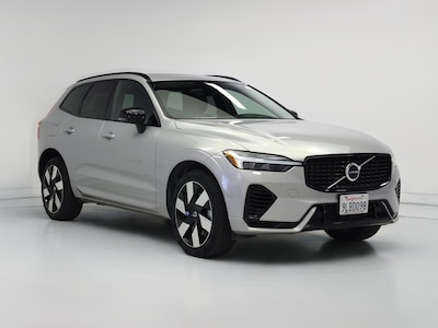 2024 Volvo XC60 Recharge PHEV T8 Ultimate Dark Theme
