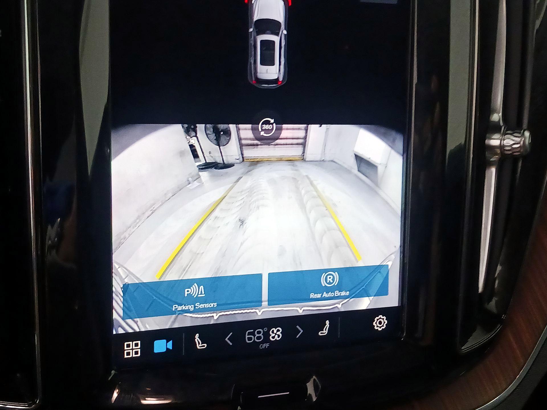 Thumbnail: 2024 Volvo XC60 - 13