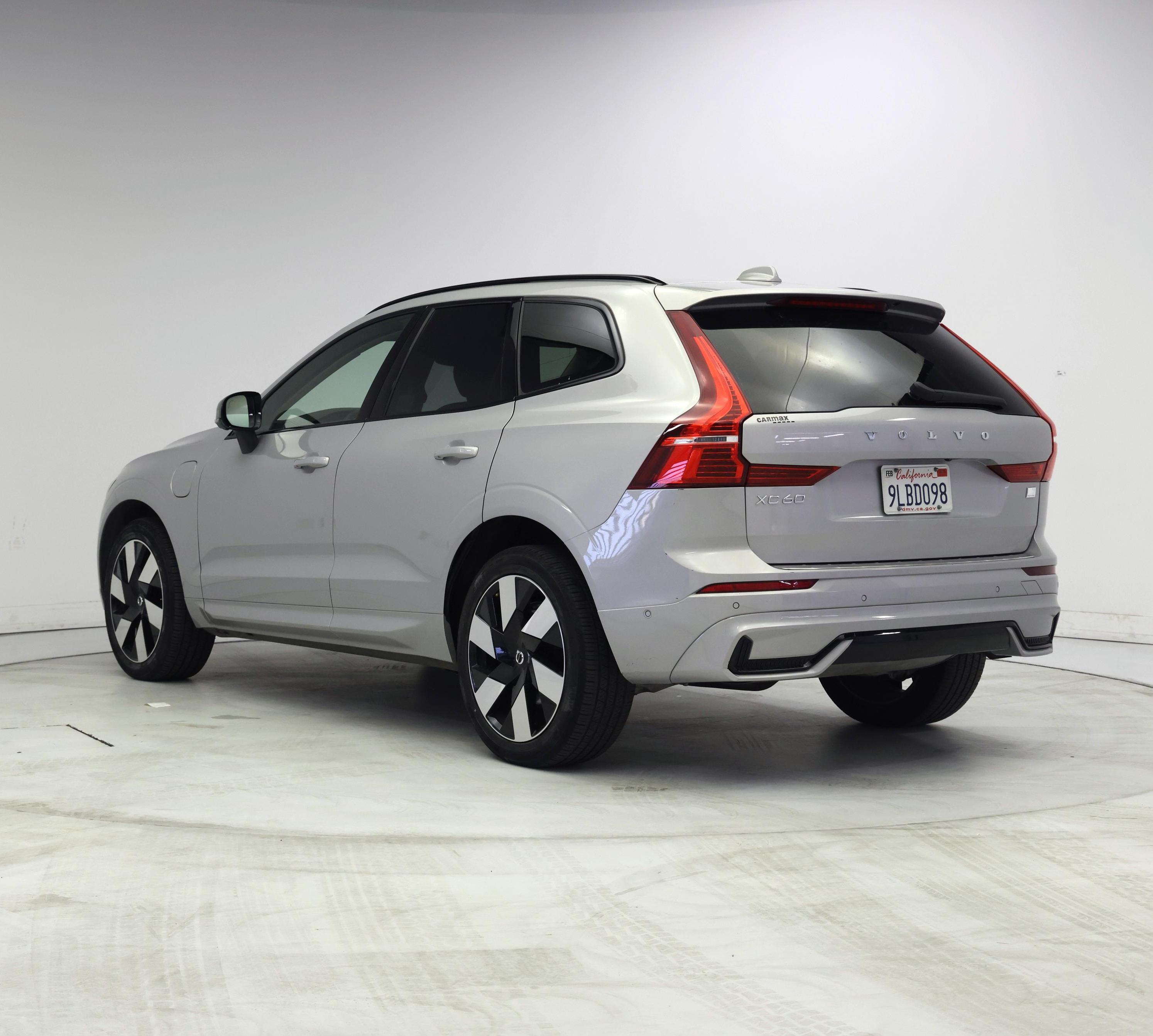 Thumbnail: 2024 Volvo XC60 - 2