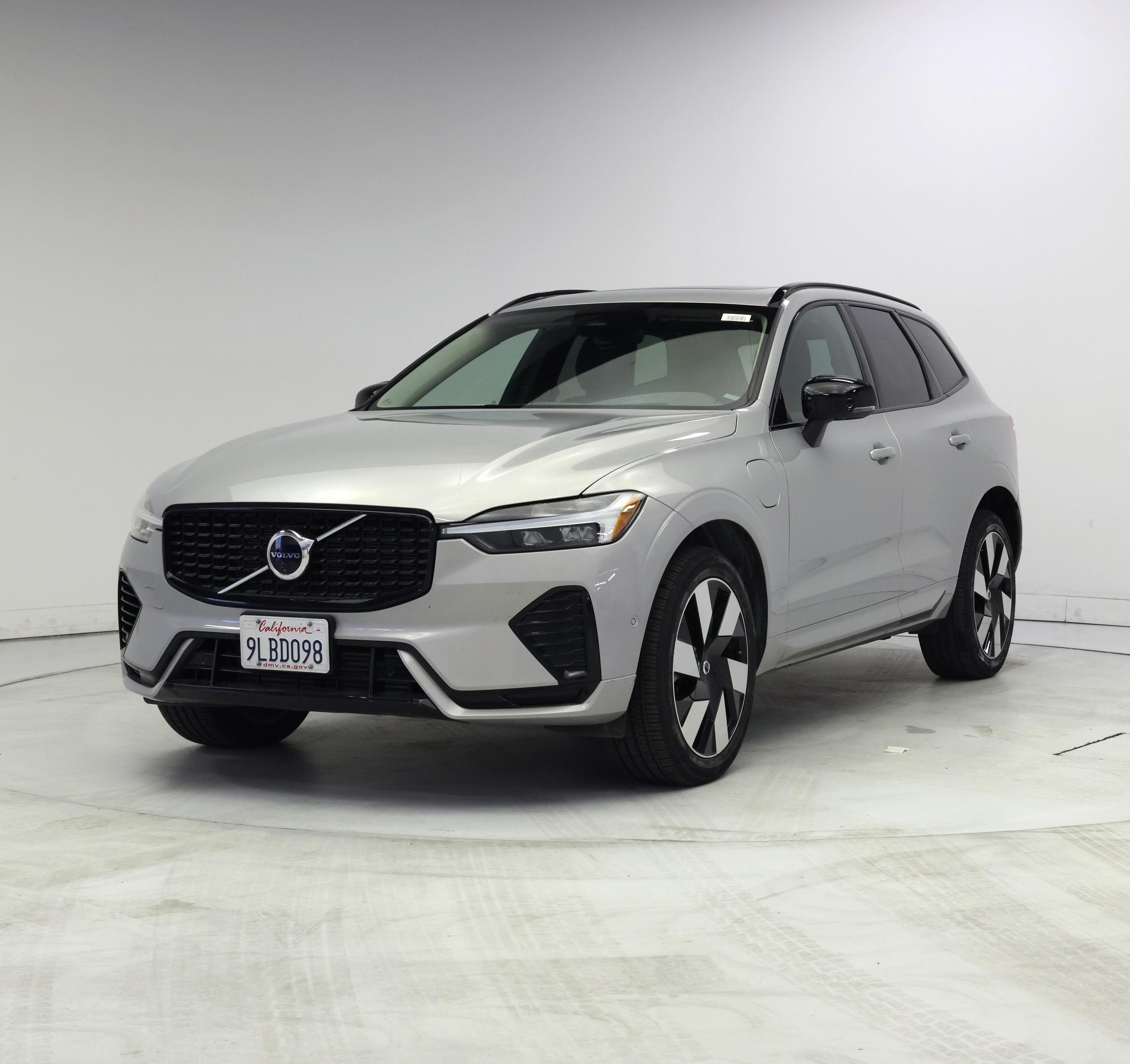 Thumbnail: 2024 Volvo XC60 - 4