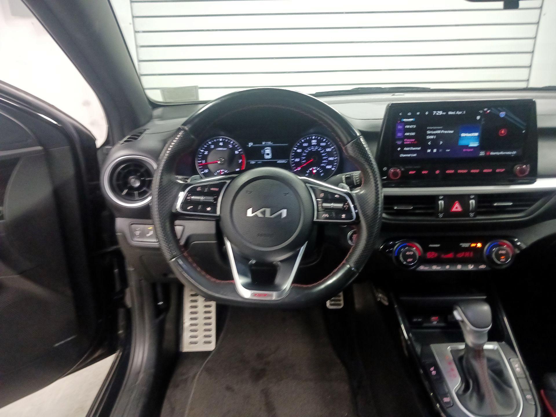 Thumbnail: 2023 Kia Forte - 10