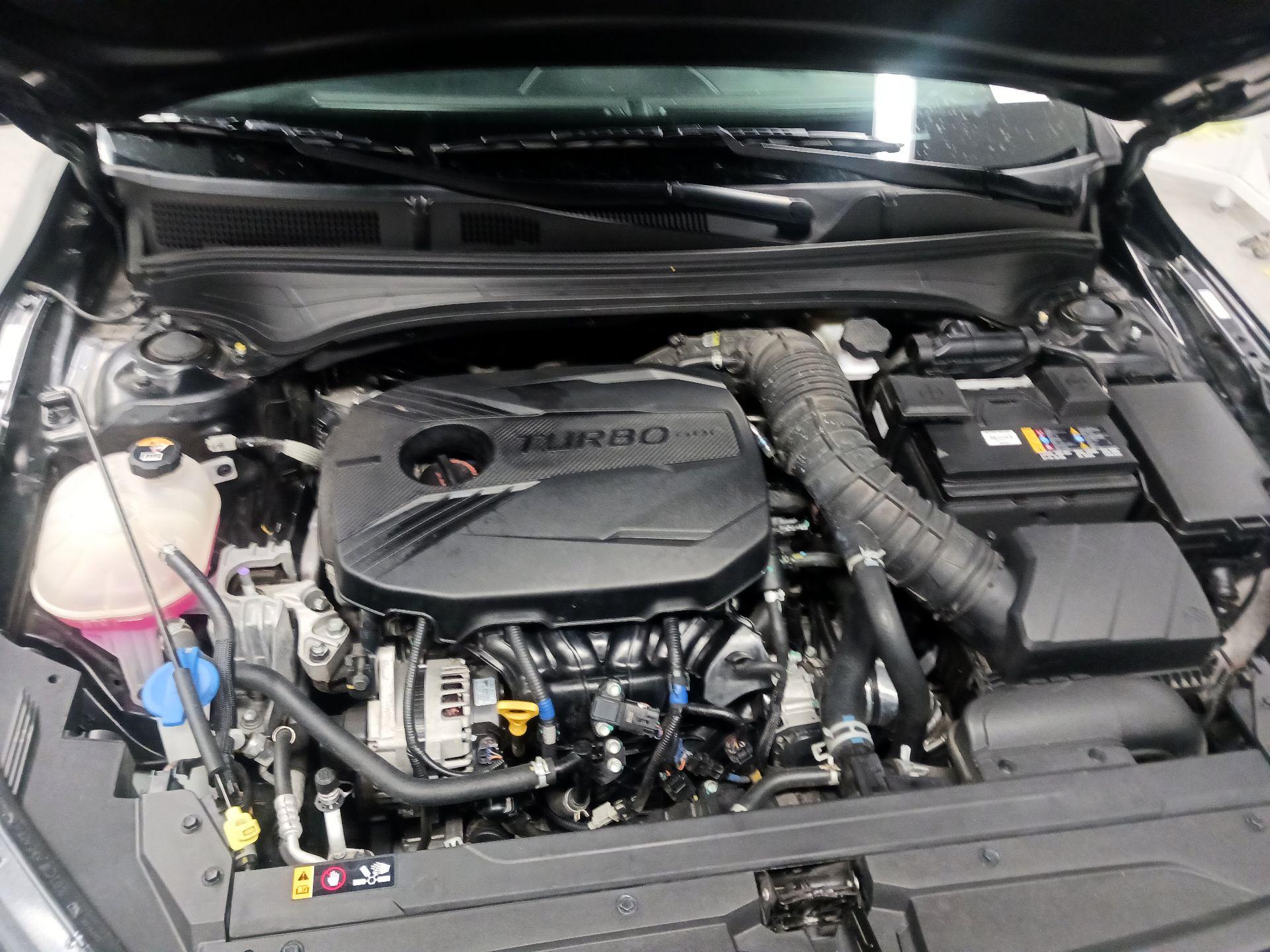 Thumbnail: 2023 Kia Forte - 17