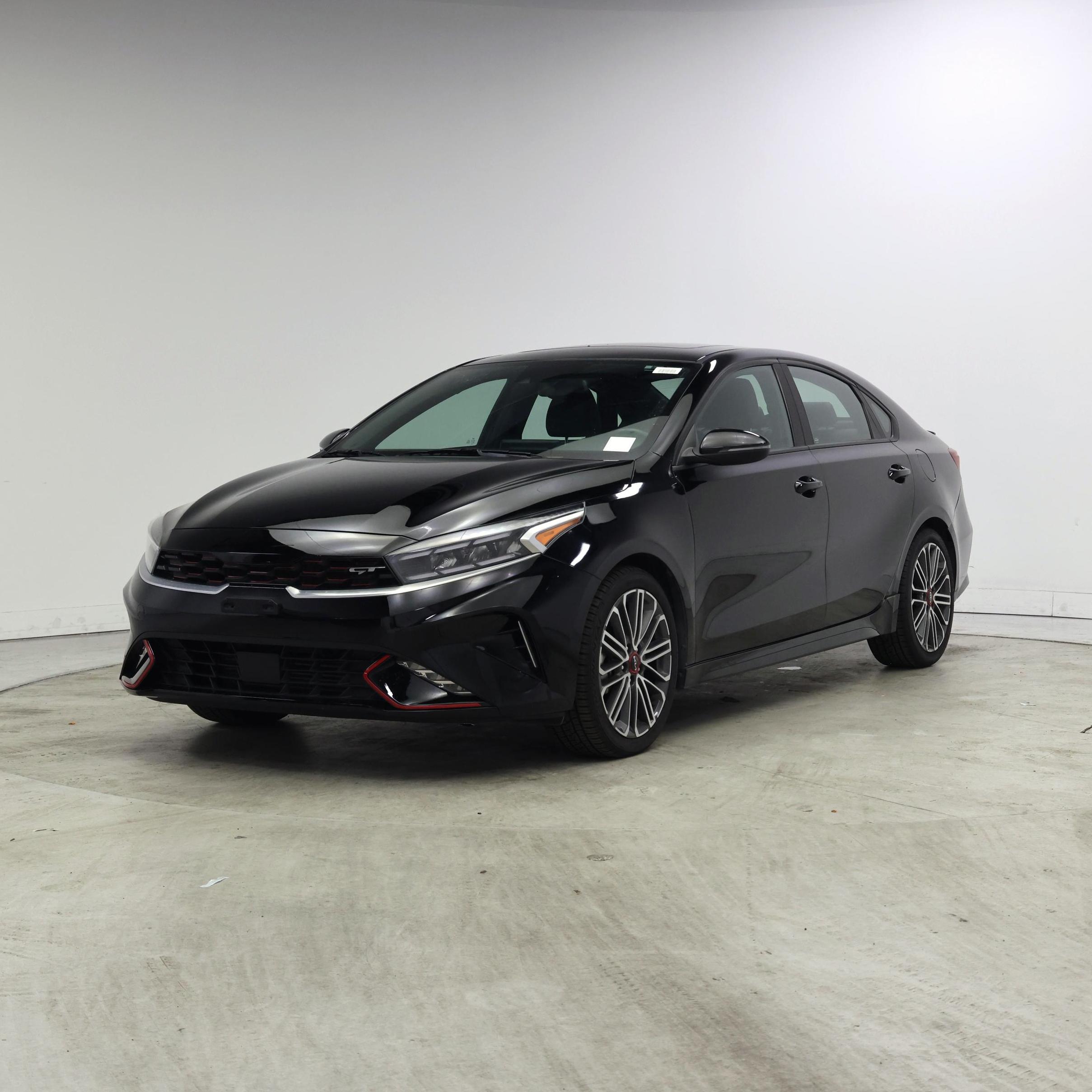 Thumbnail: 2023 Kia Forte - 4