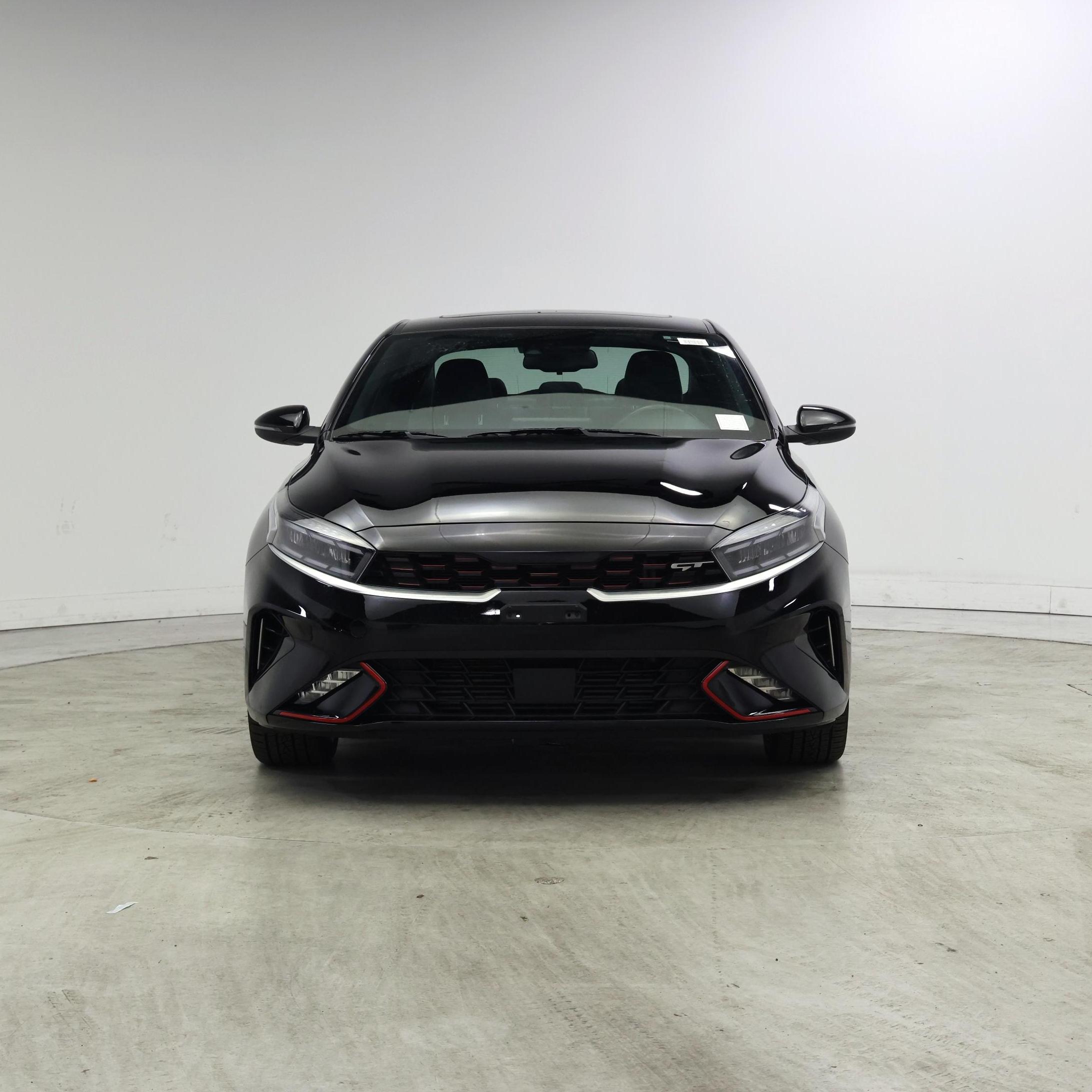 Thumbnail: 2023 Kia Forte - 5