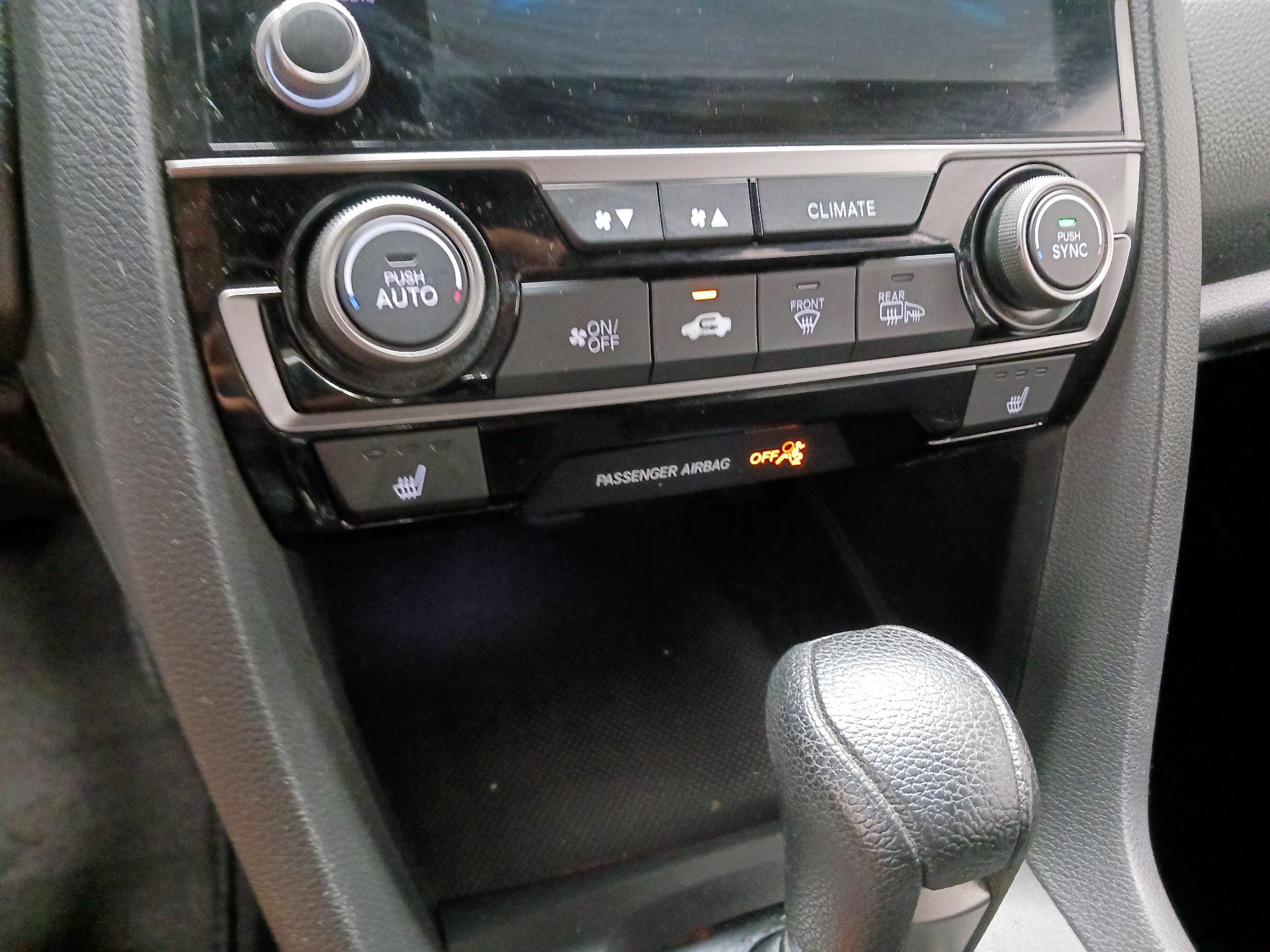 Thumbnail: 2019 Honda Civic - 15