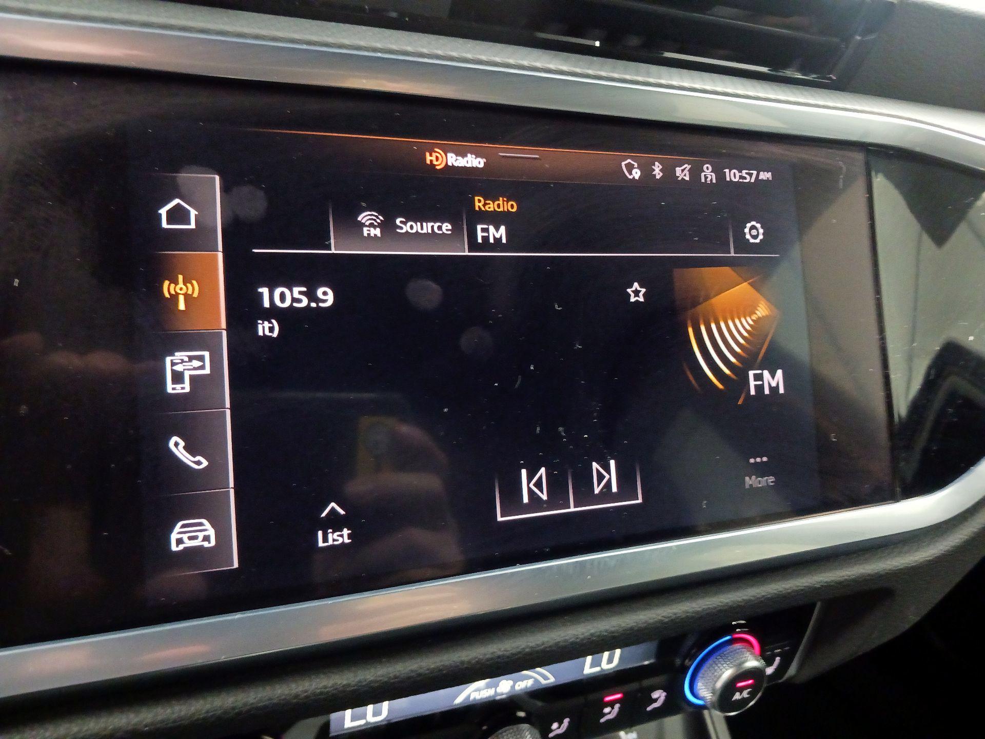 Thumbnail: 2022 Audi Q3 - 15