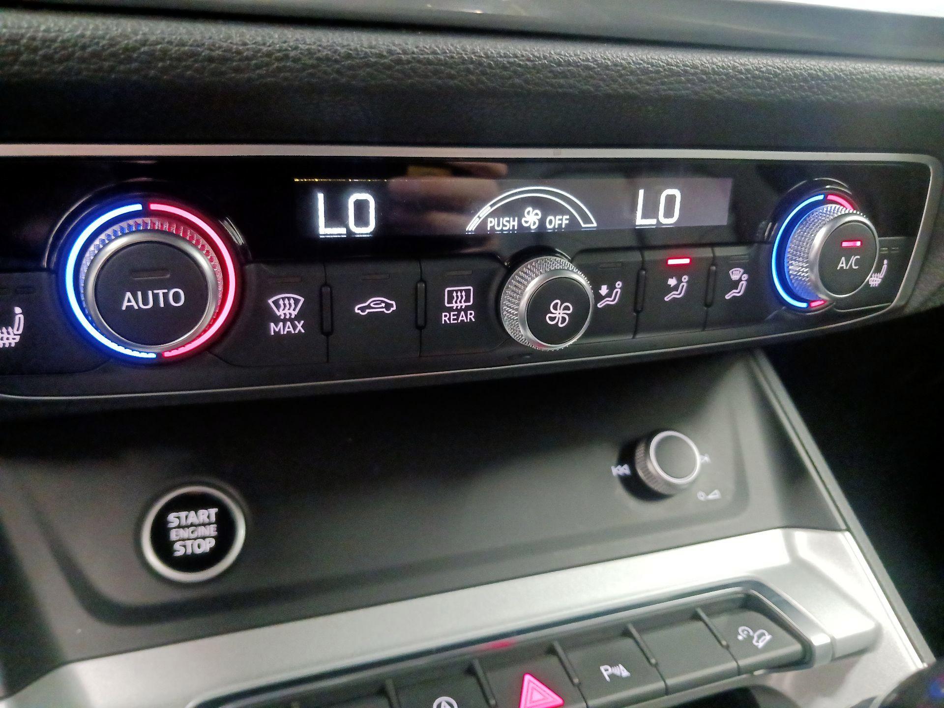 Thumbnail: 2022 Audi Q3 - 16