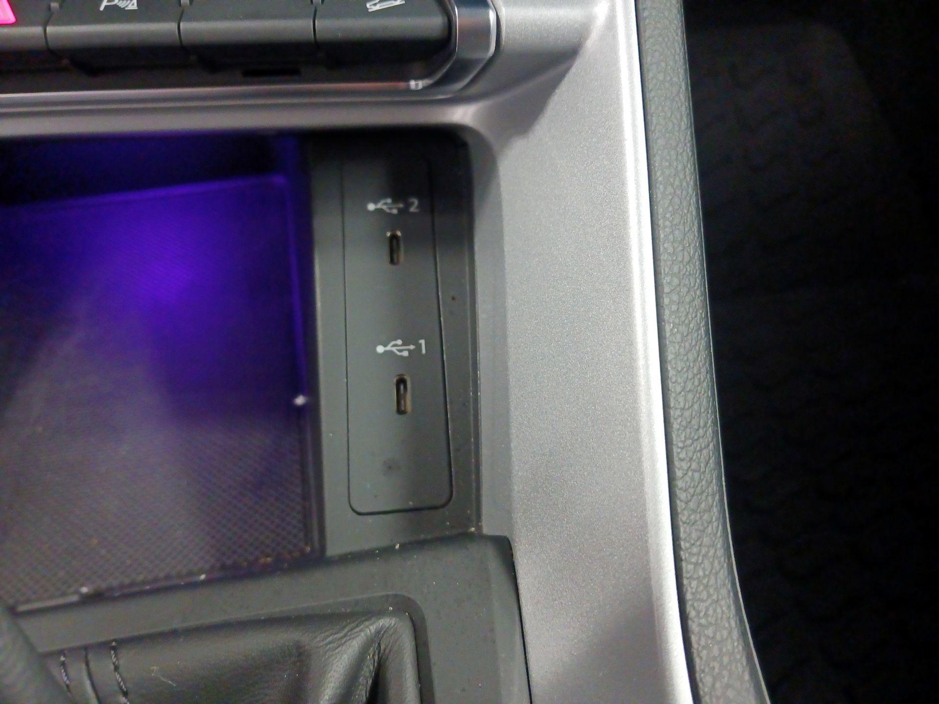 Thumbnail: 2022 Audi Q3 - 18