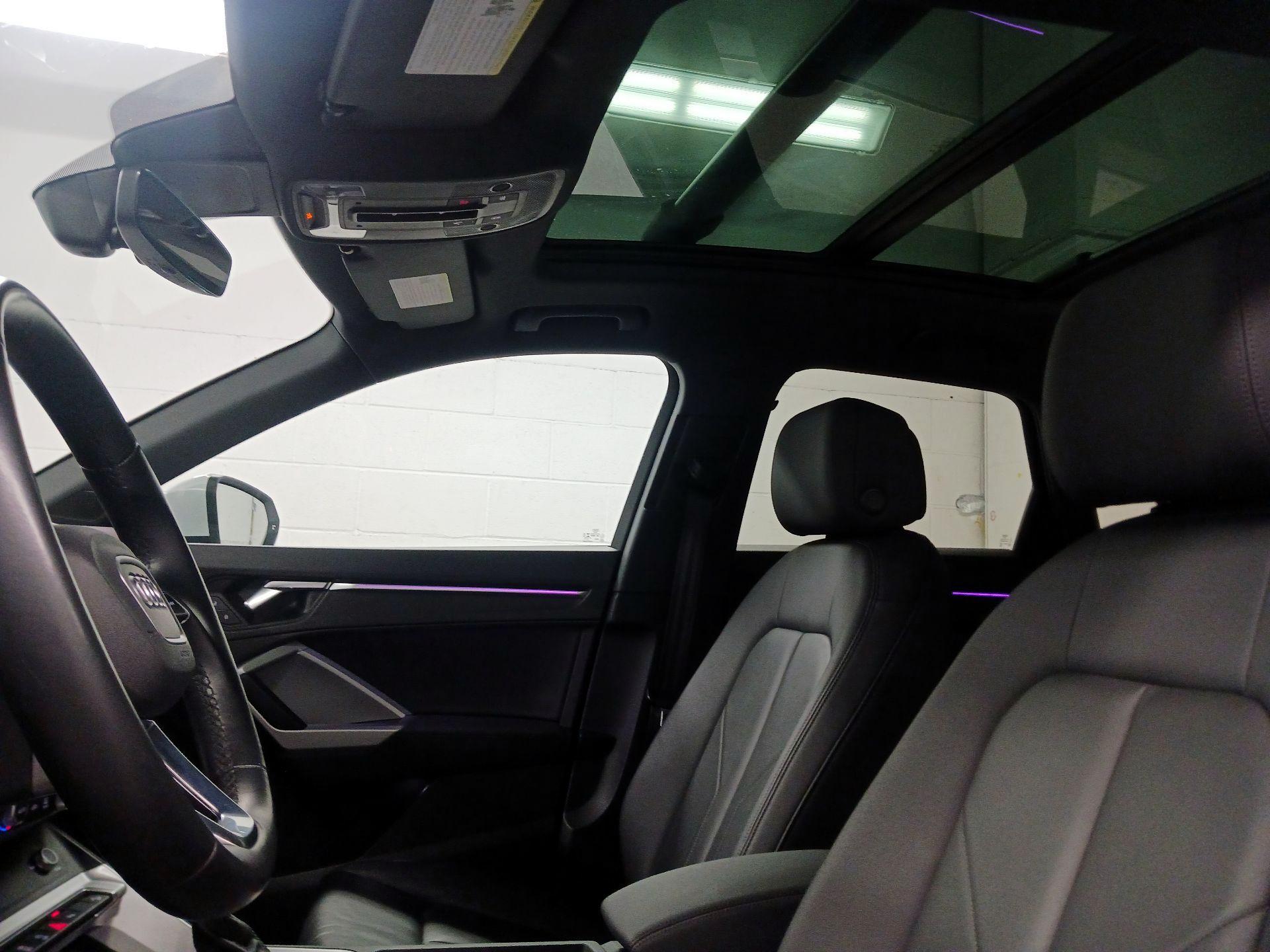 Thumbnail: 2022 Audi Q3 - 19