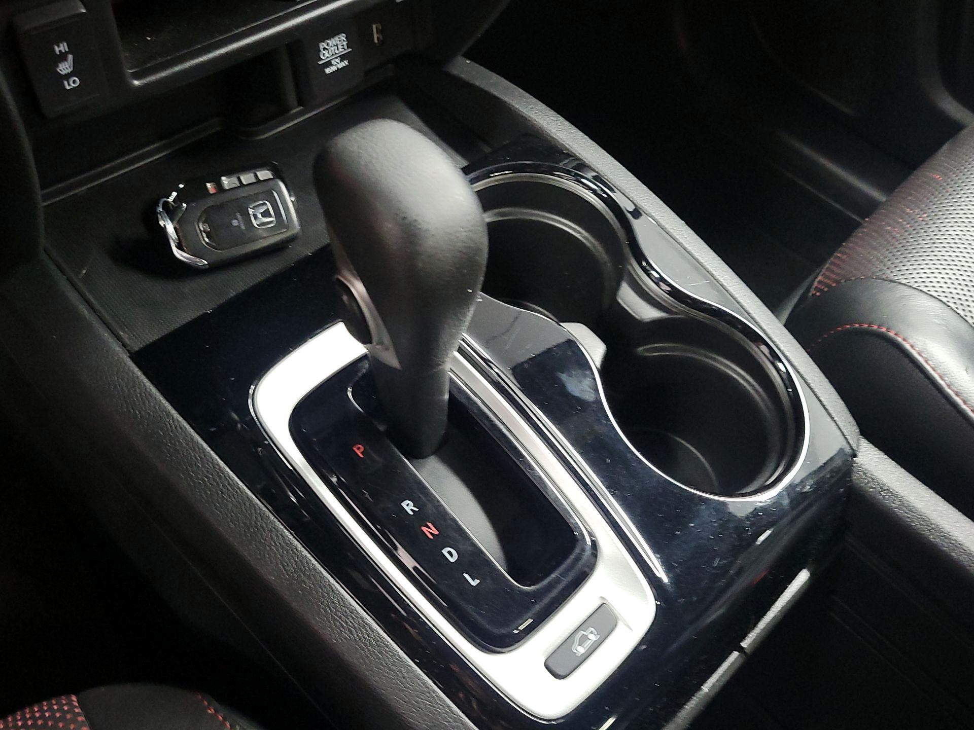 Thumbnail: 2017 Honda Ridgeline - 15