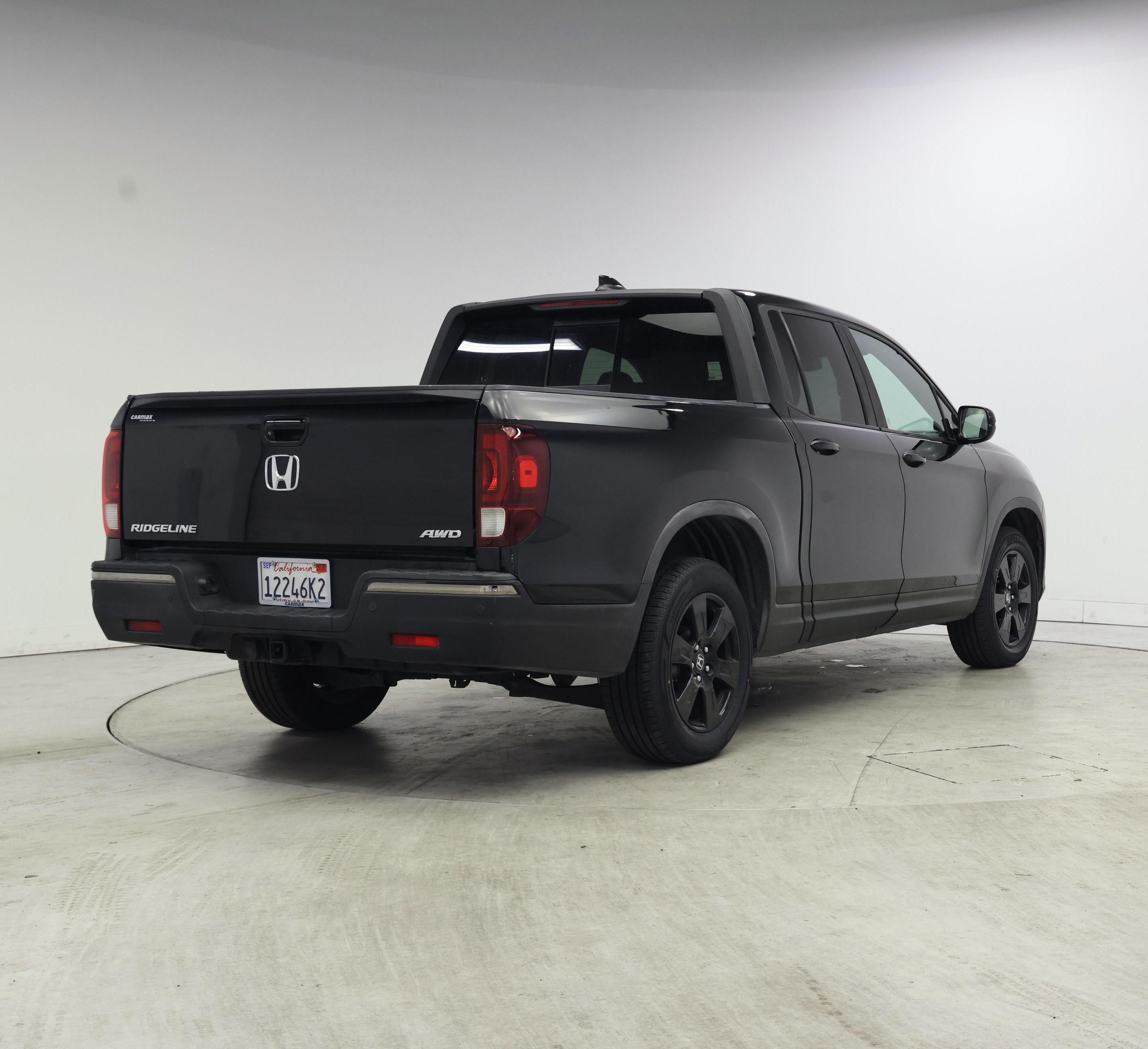 Thumbnail: 2017 Honda Ridgeline - 8