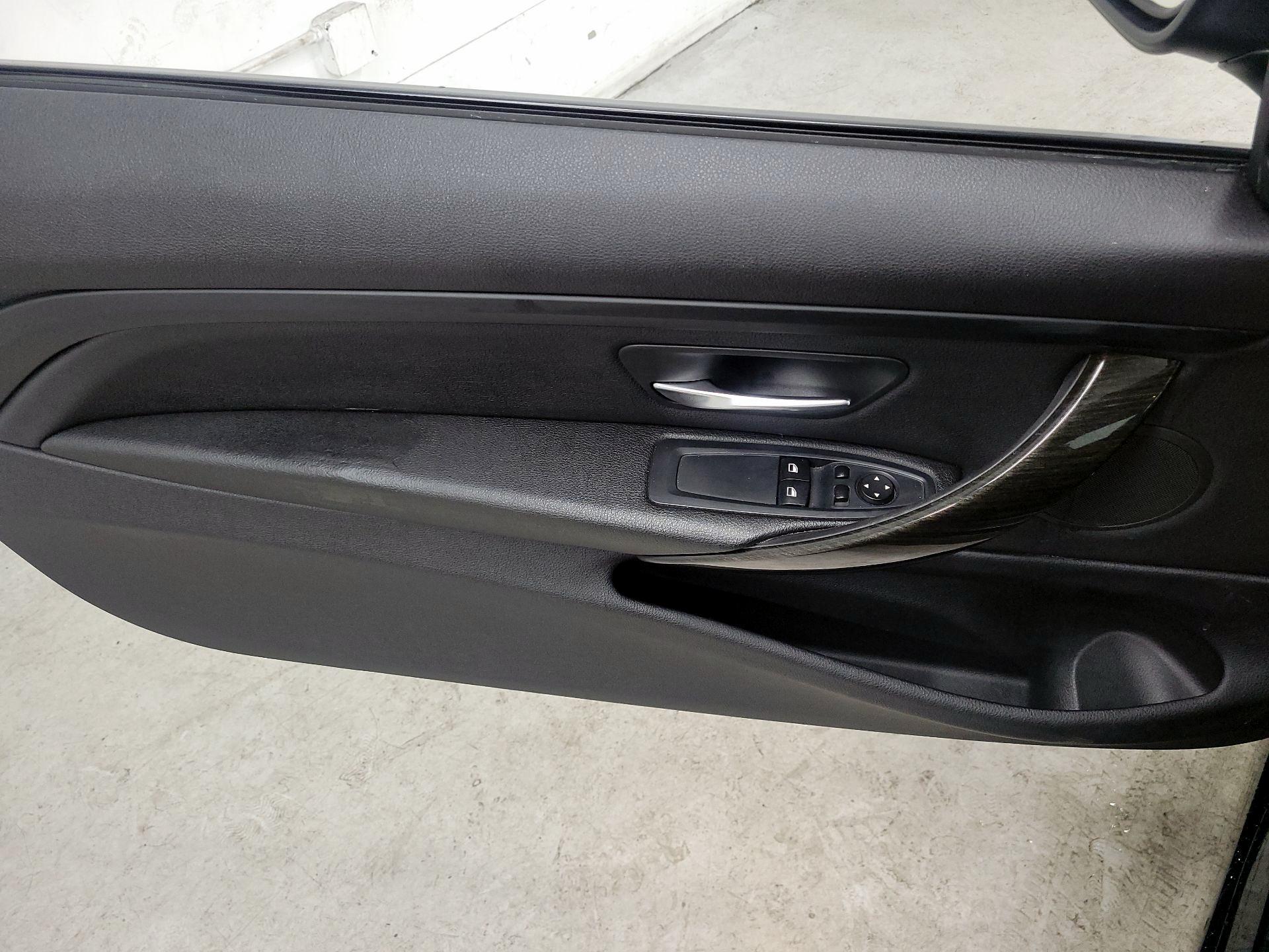 Thumbnail: 2015 BMW 4 Series - 12