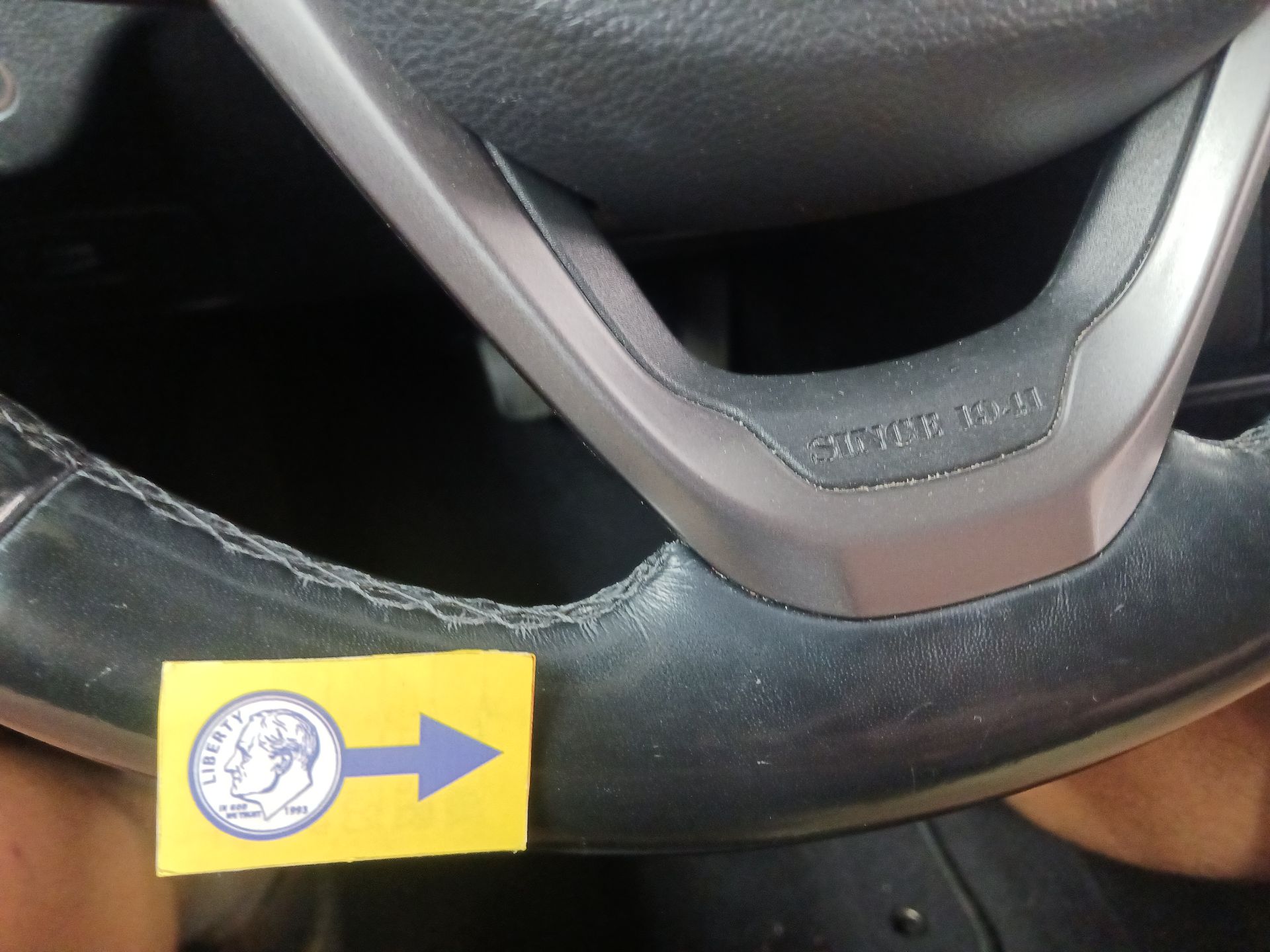 Thumbnail: 2019 Jeep Cherokee - 20