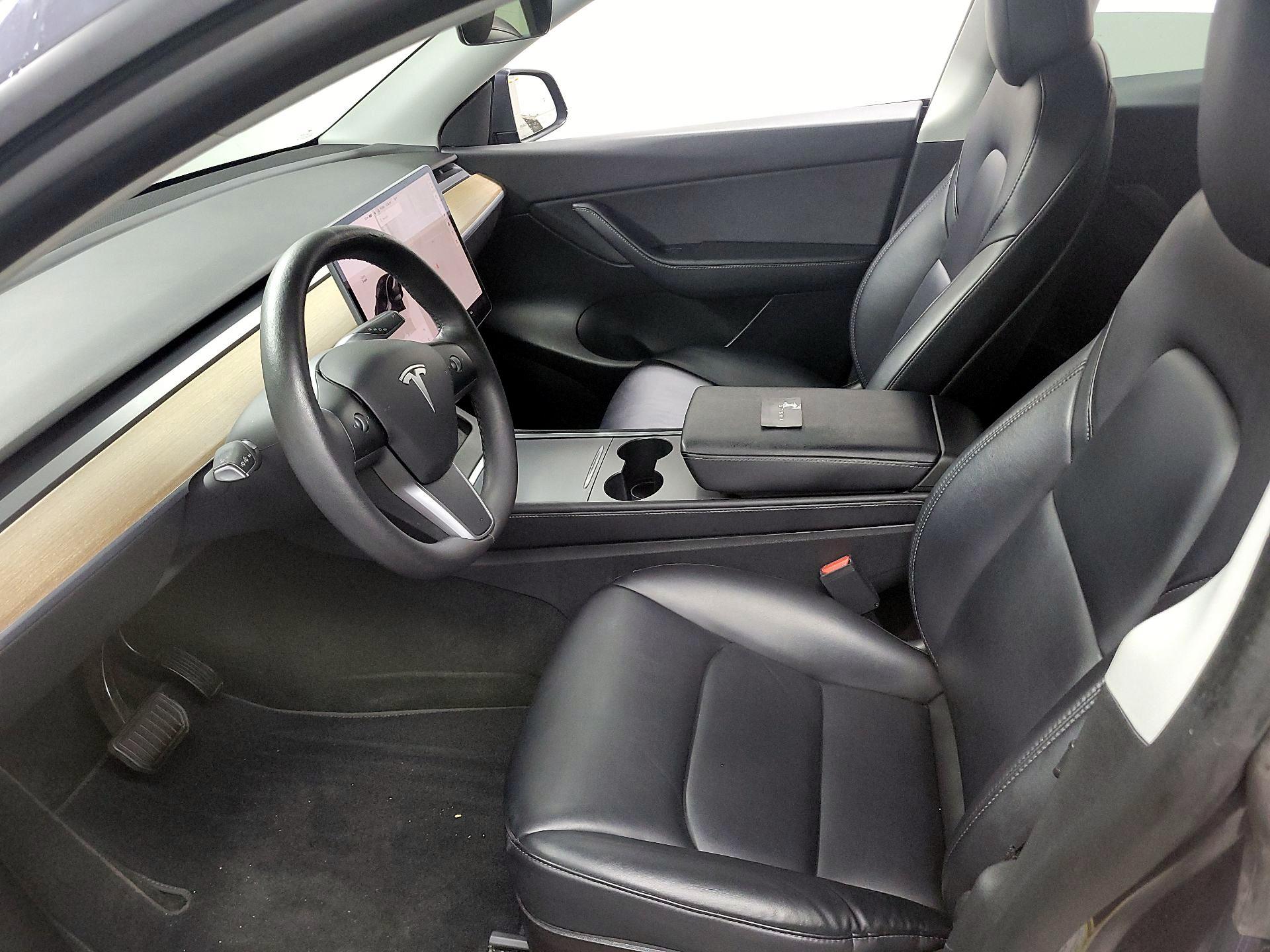 Thumbnail: 2022 Tesla Model Y - 11