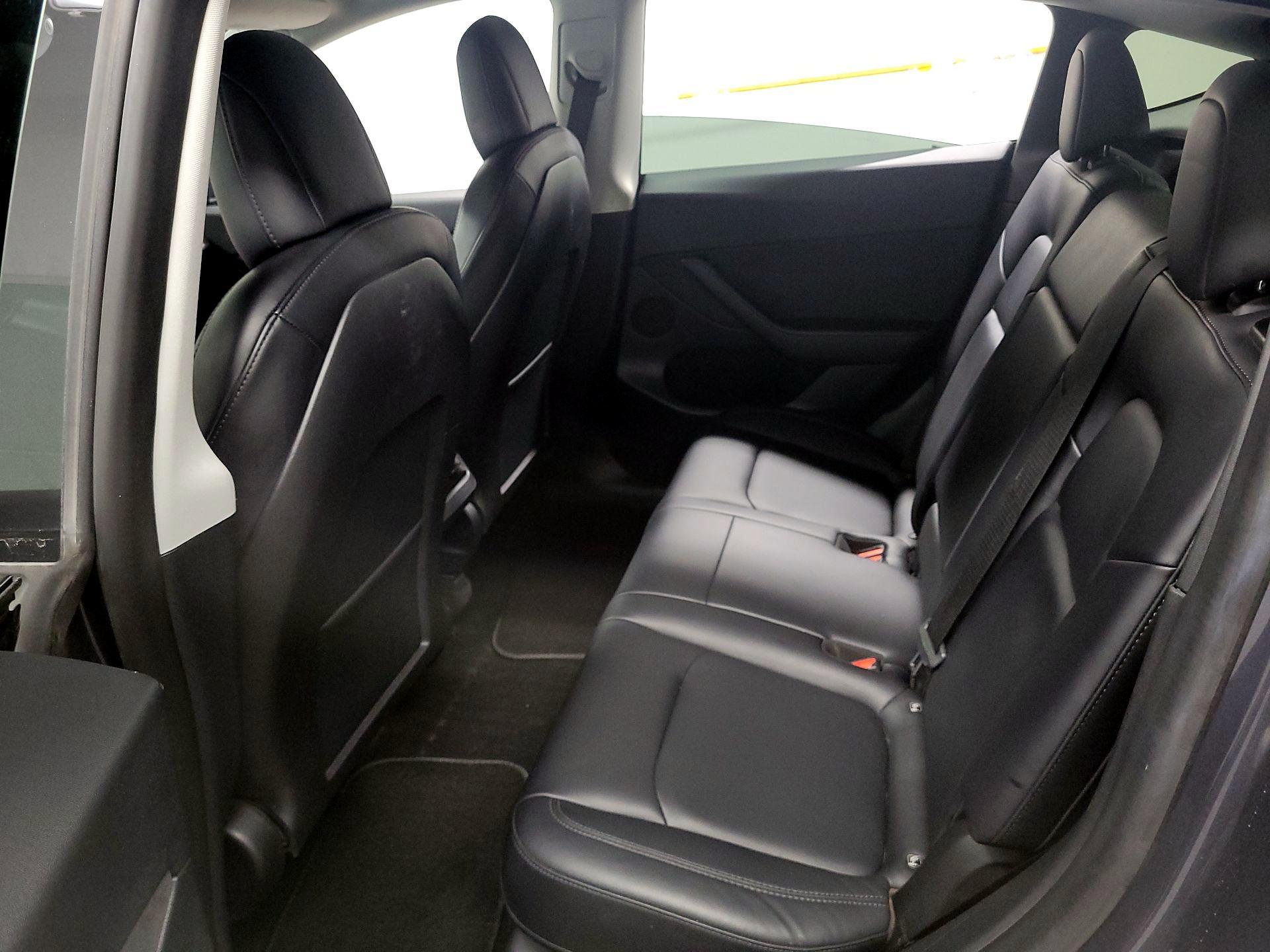 Thumbnail: 2022 Tesla Model Y - 19