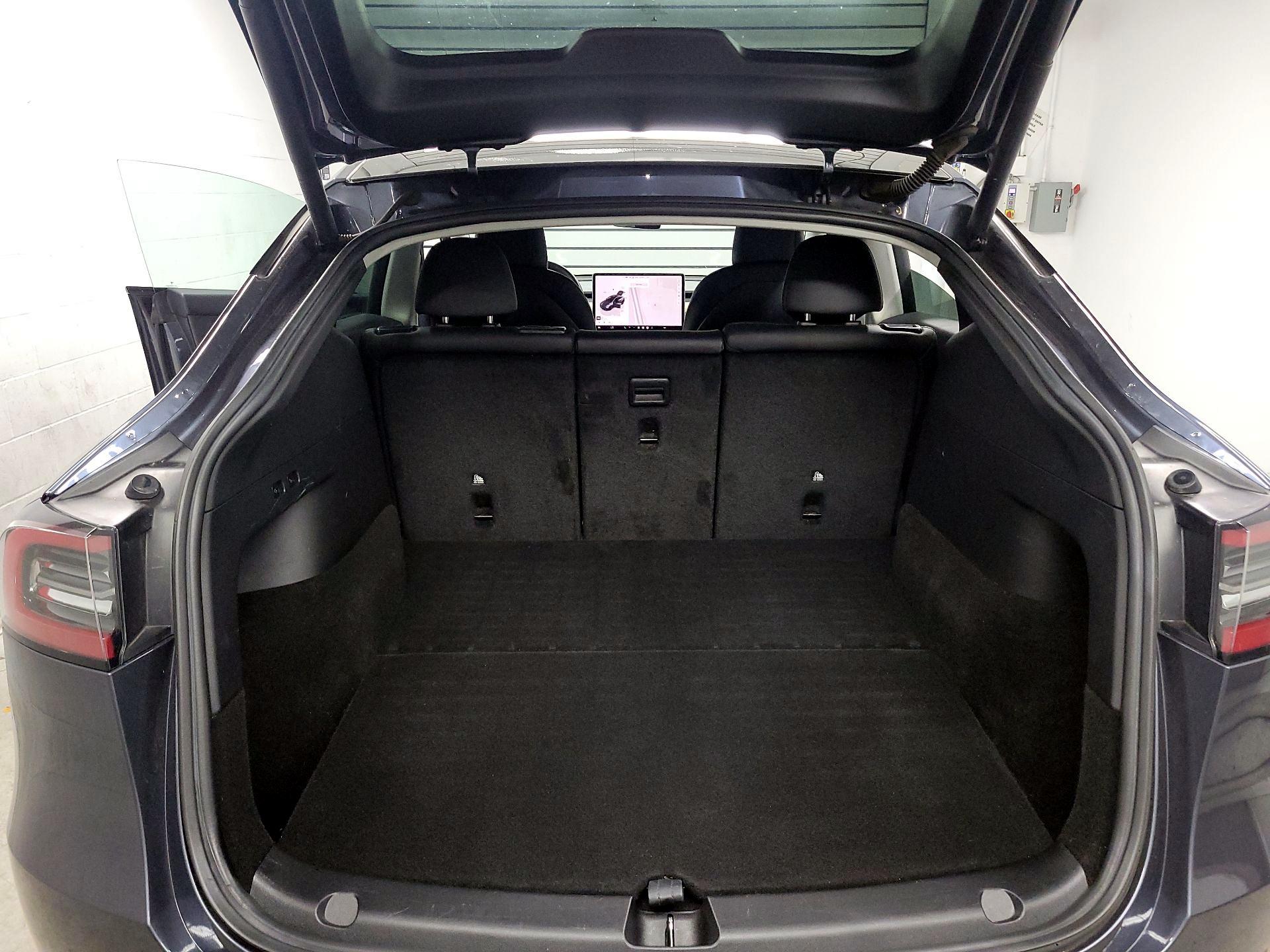 Thumbnail: 2022 Tesla Model Y - 20