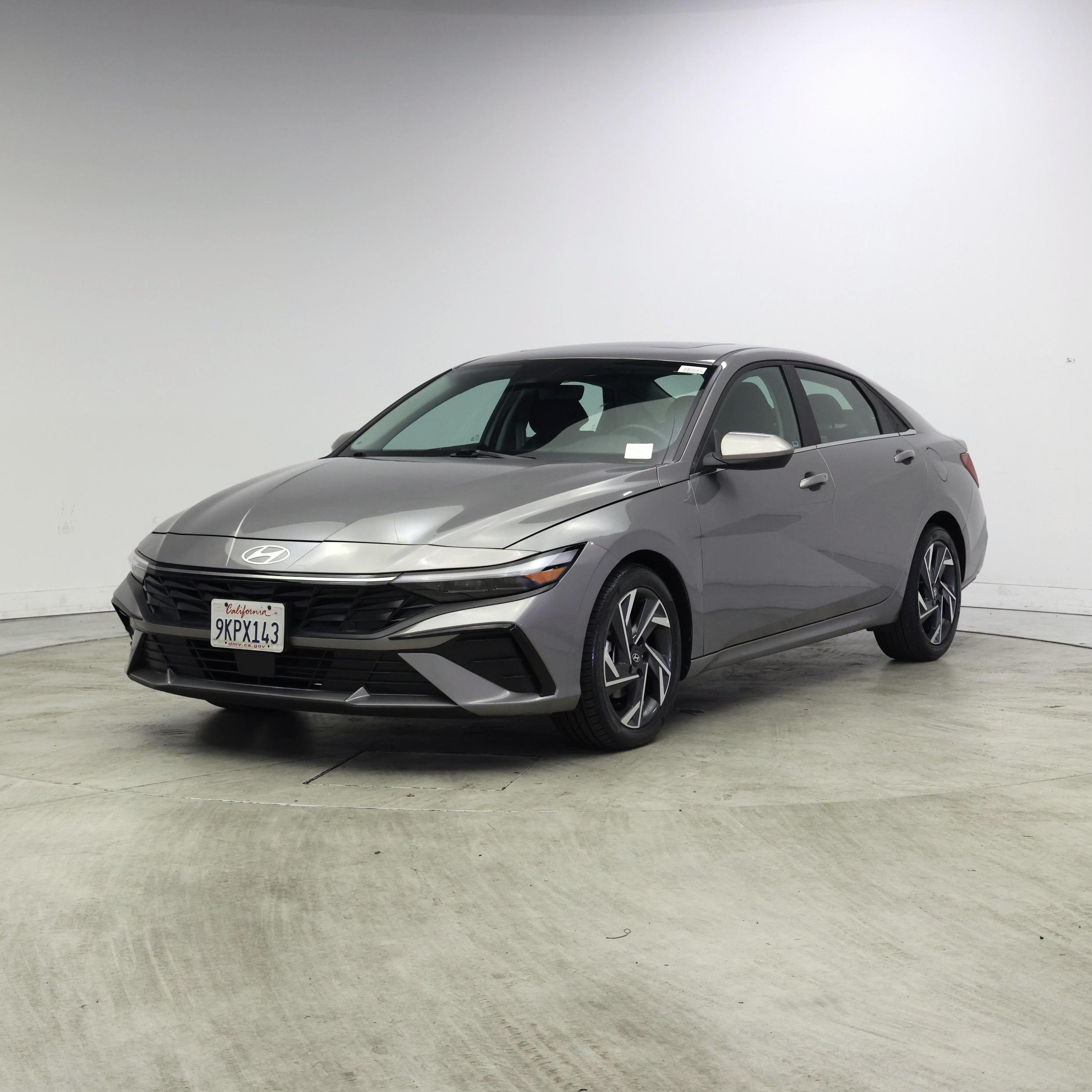 Thumbnail: 2024 Hyundai Elantra - 4