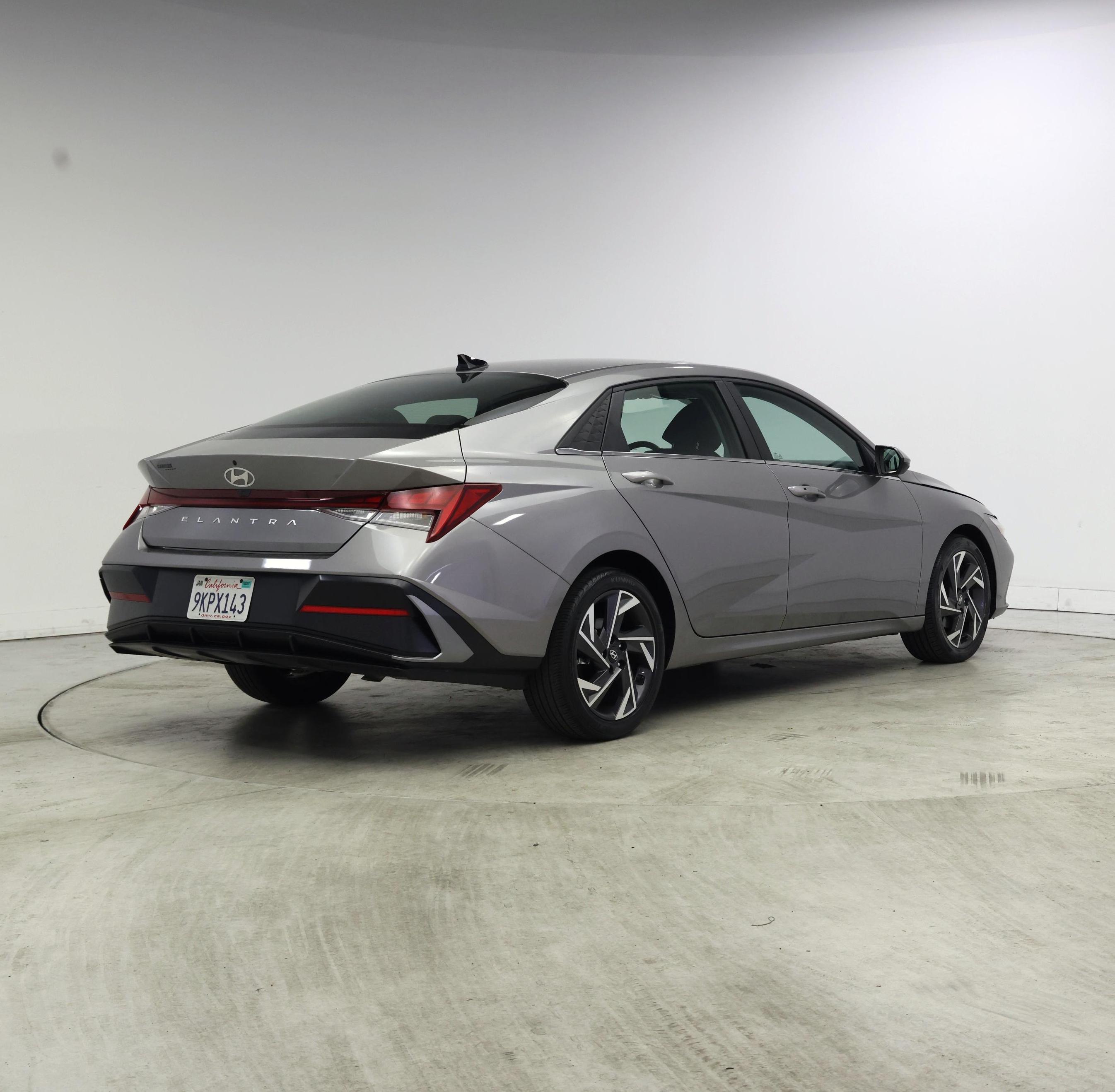 Thumbnail: 2024 Hyundai Elantra - 8