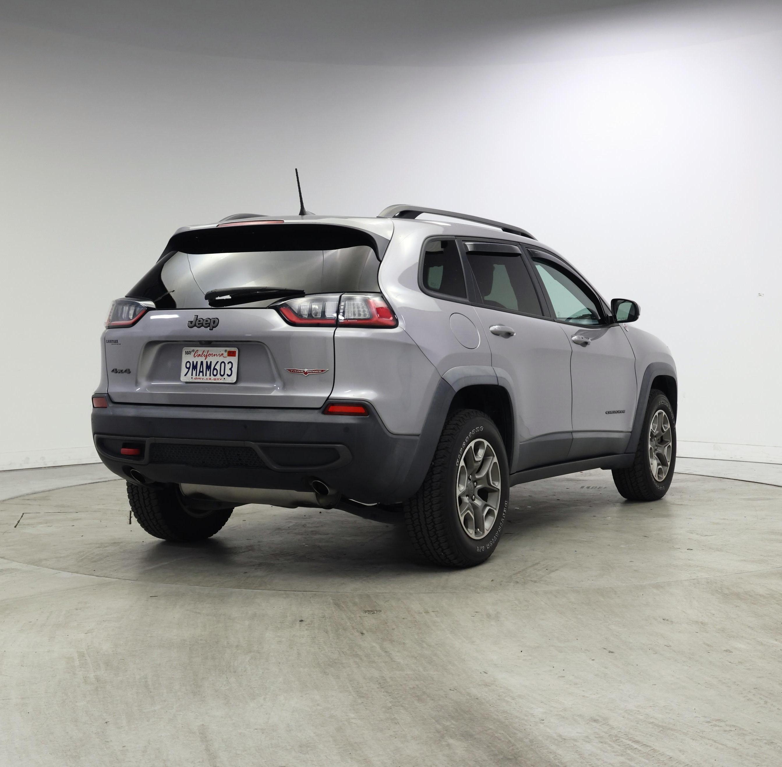 Thumbnail: 2021 Jeep Cherokee - 8