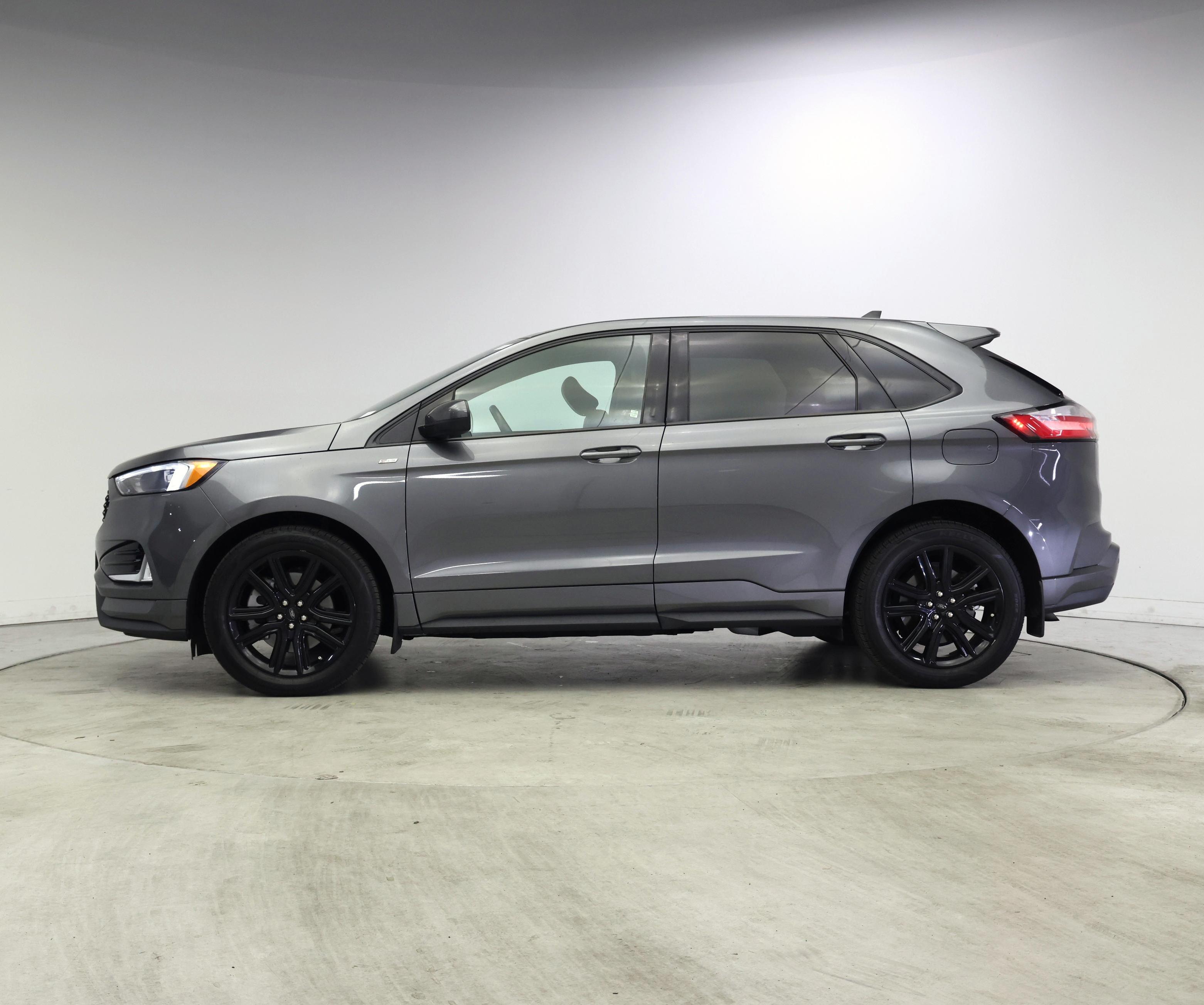 Thumbnail: 2022 Ford Edge - 3