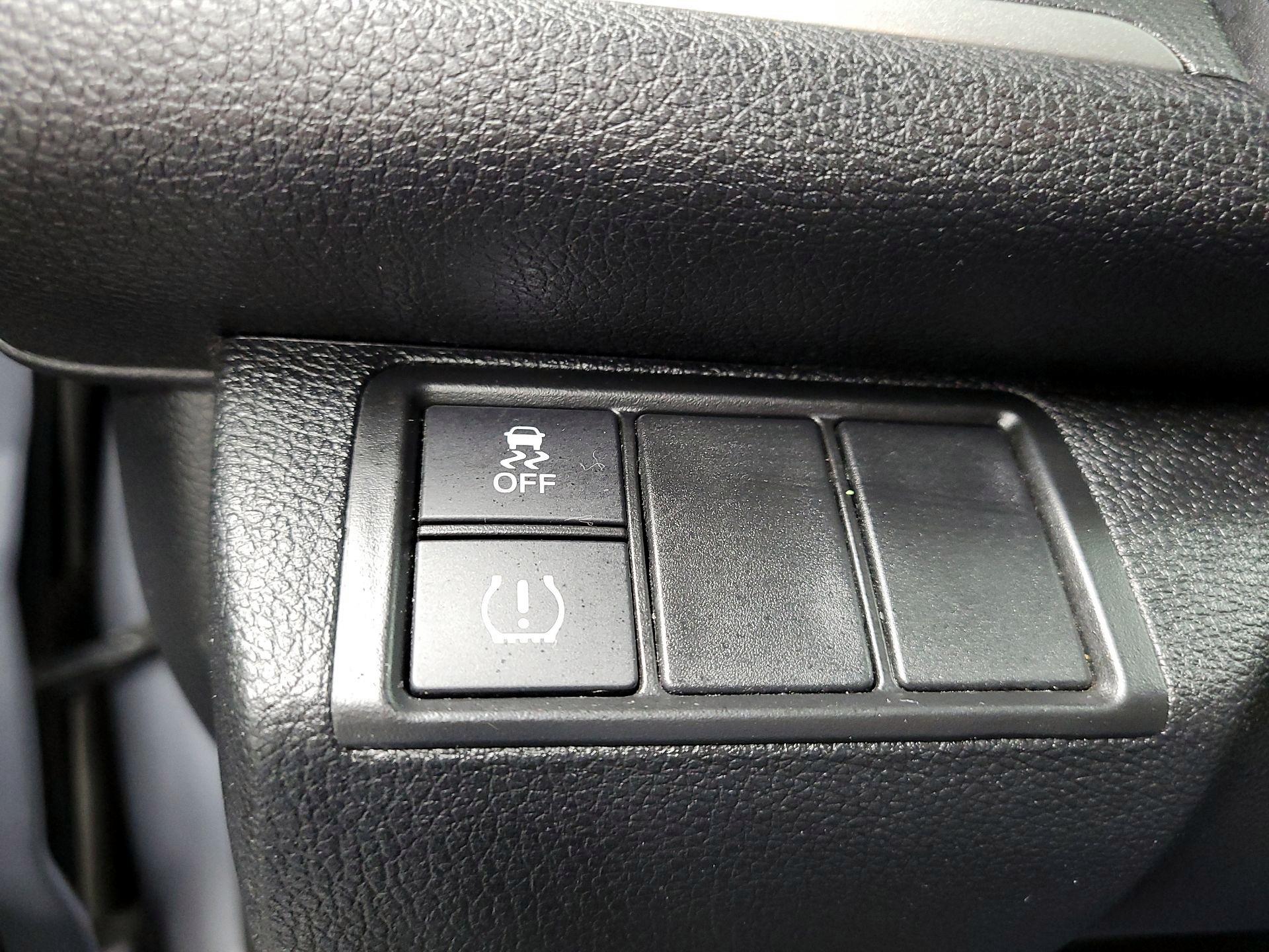 Thumbnail: 2018 Honda Civic - 13