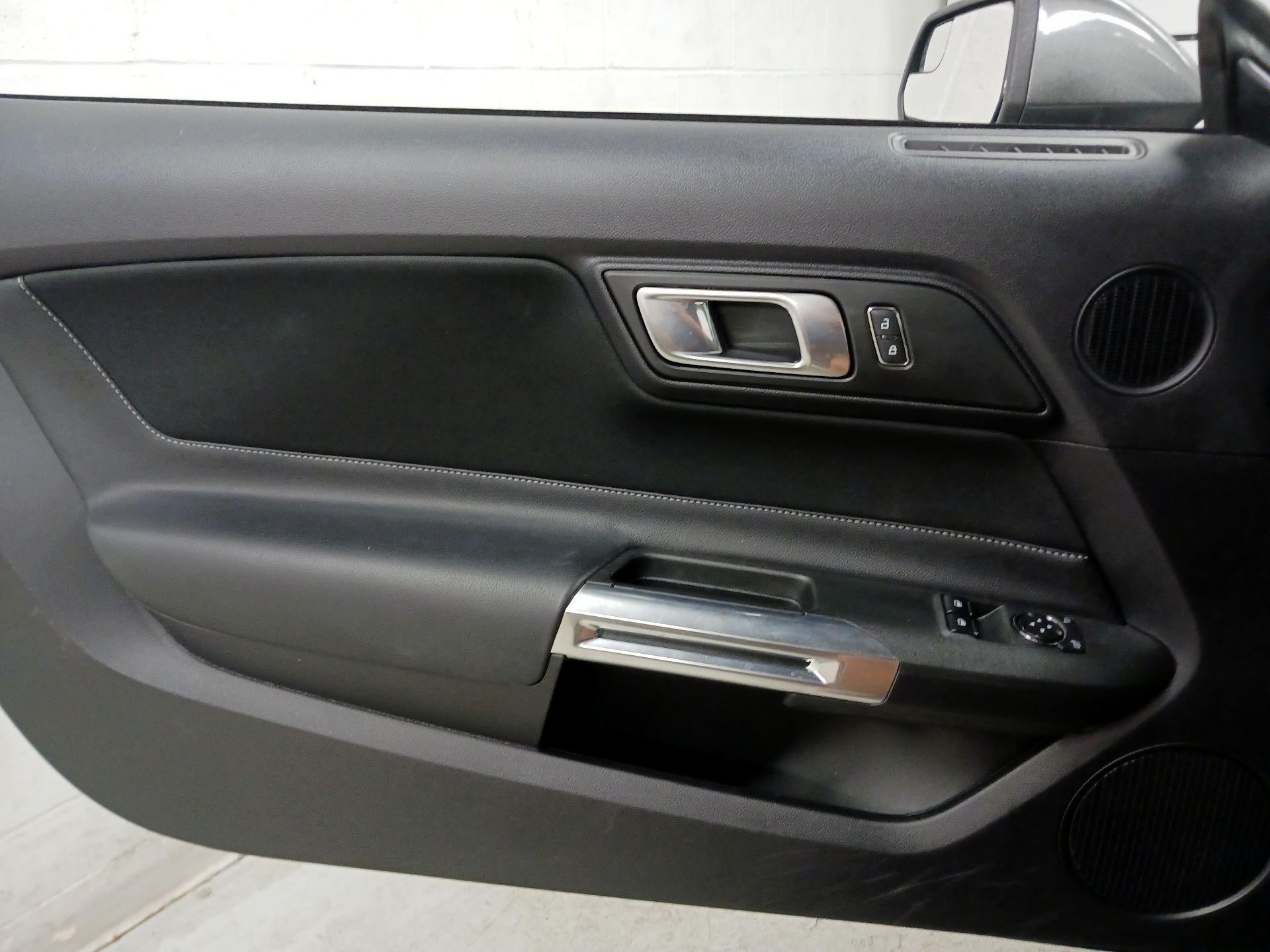 Thumbnail: 2019 Ford Mustang - 12