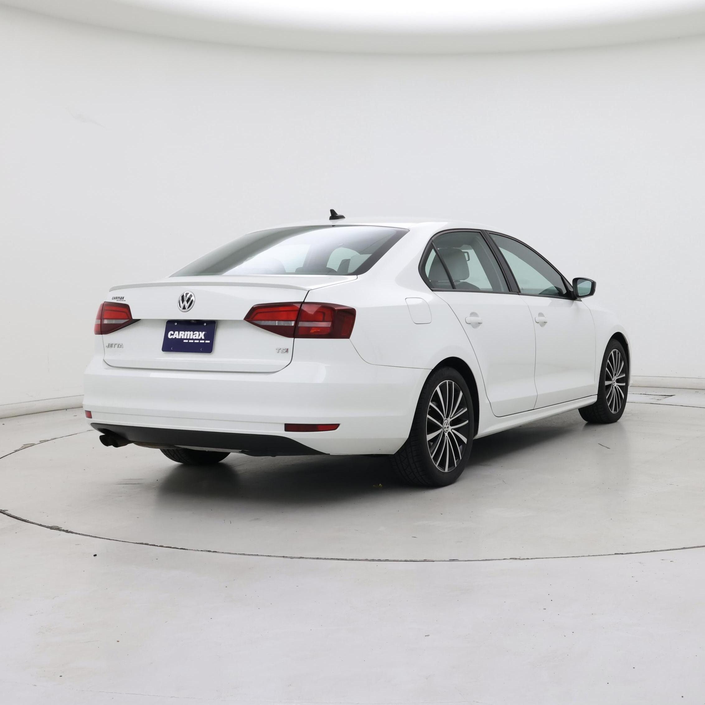 Thumbnail: 2017 Volkswagen Jetta - 8