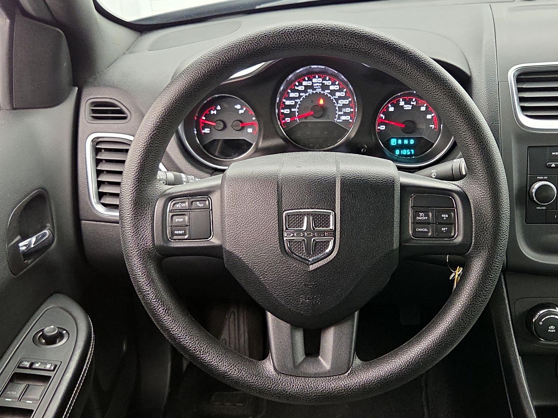 Thumbnail: 2014 Dodge Avenger - 10