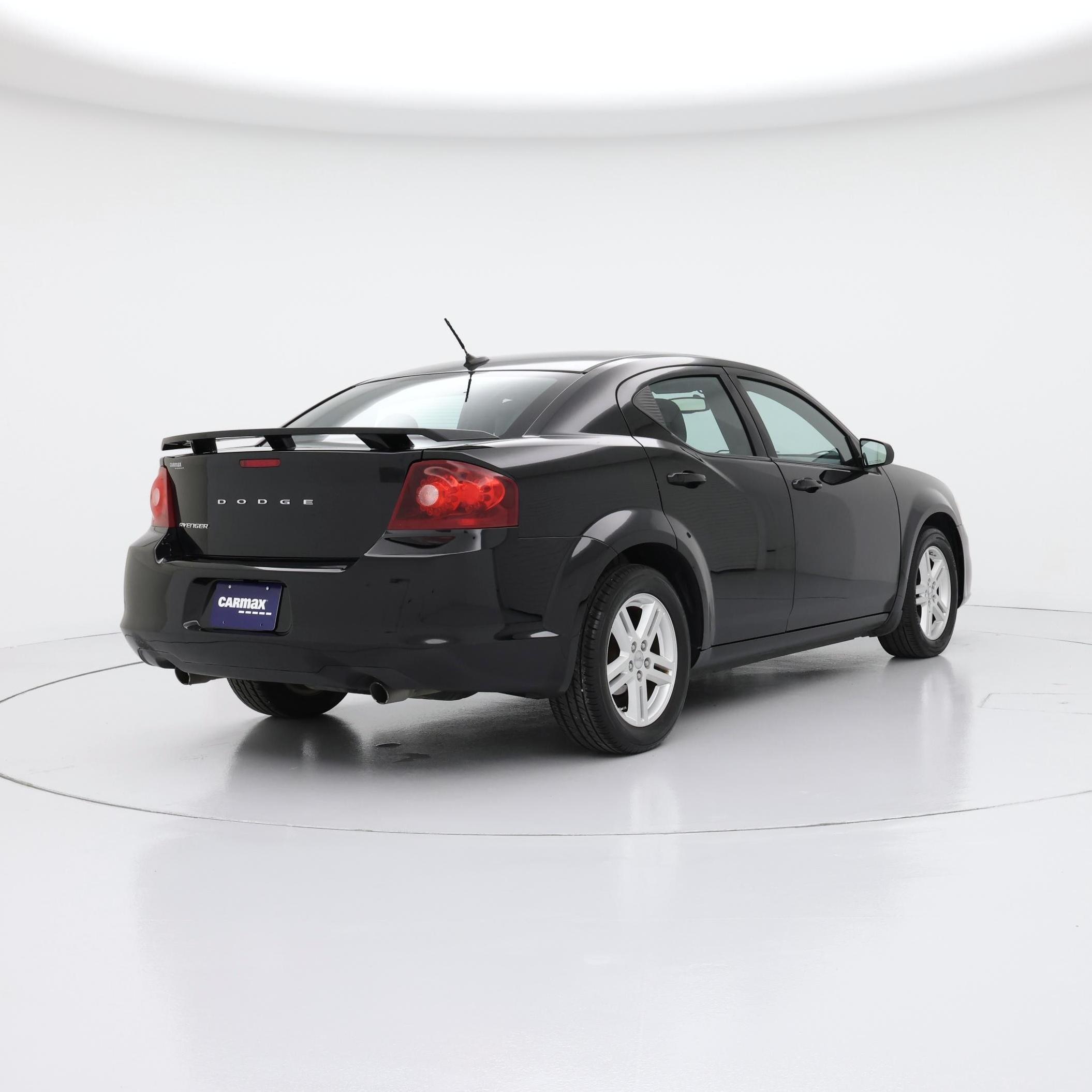 Thumbnail: 2014 Dodge Avenger - 8