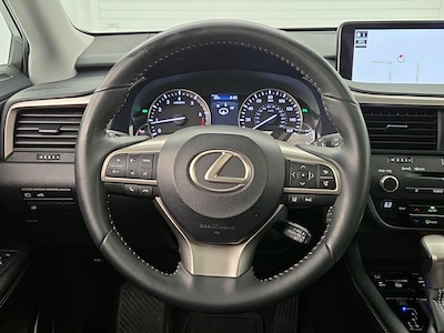 Steering Wheel & Instrument Cluster (On)