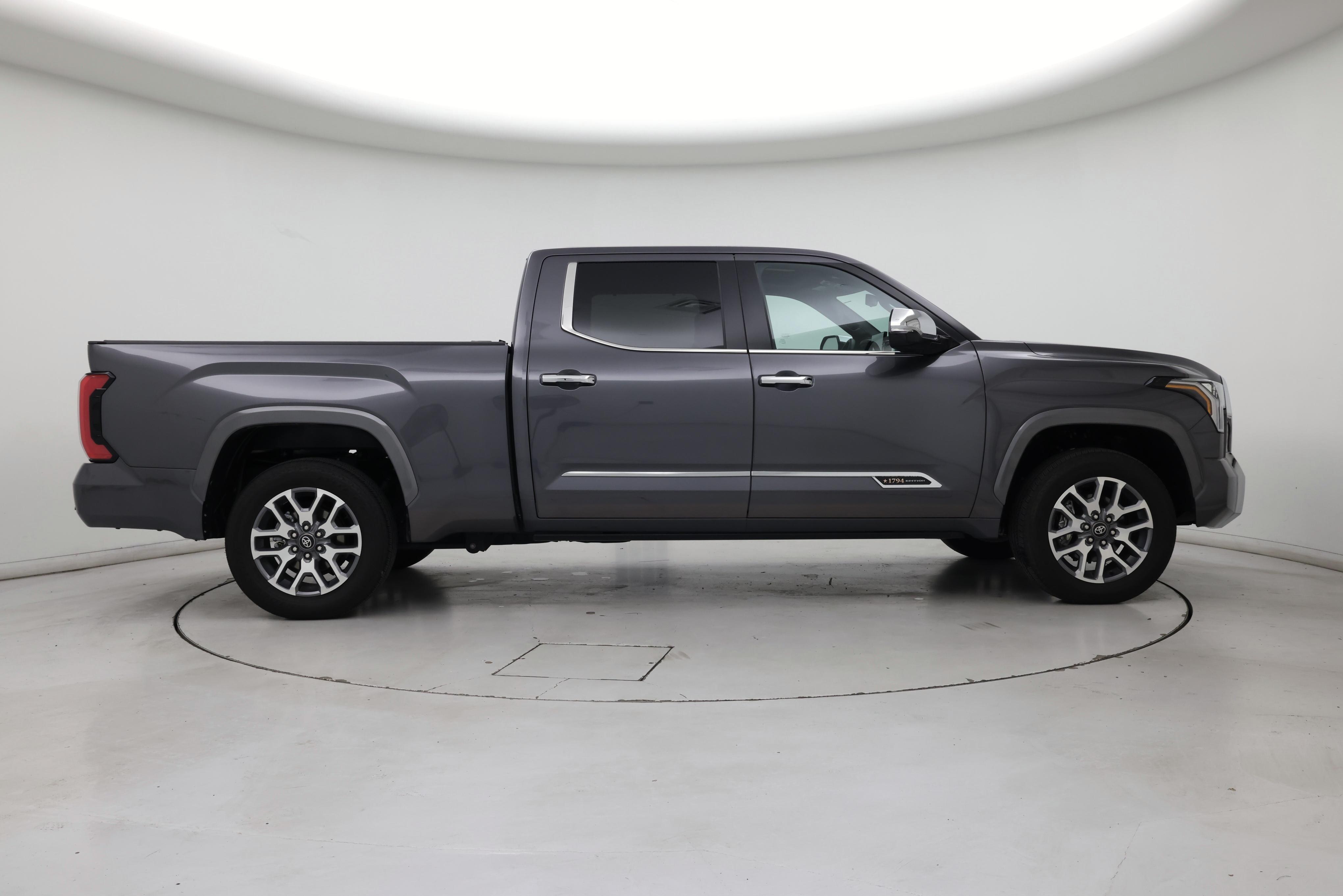 Thumbnail: 2025 Toyota Tundra - 7