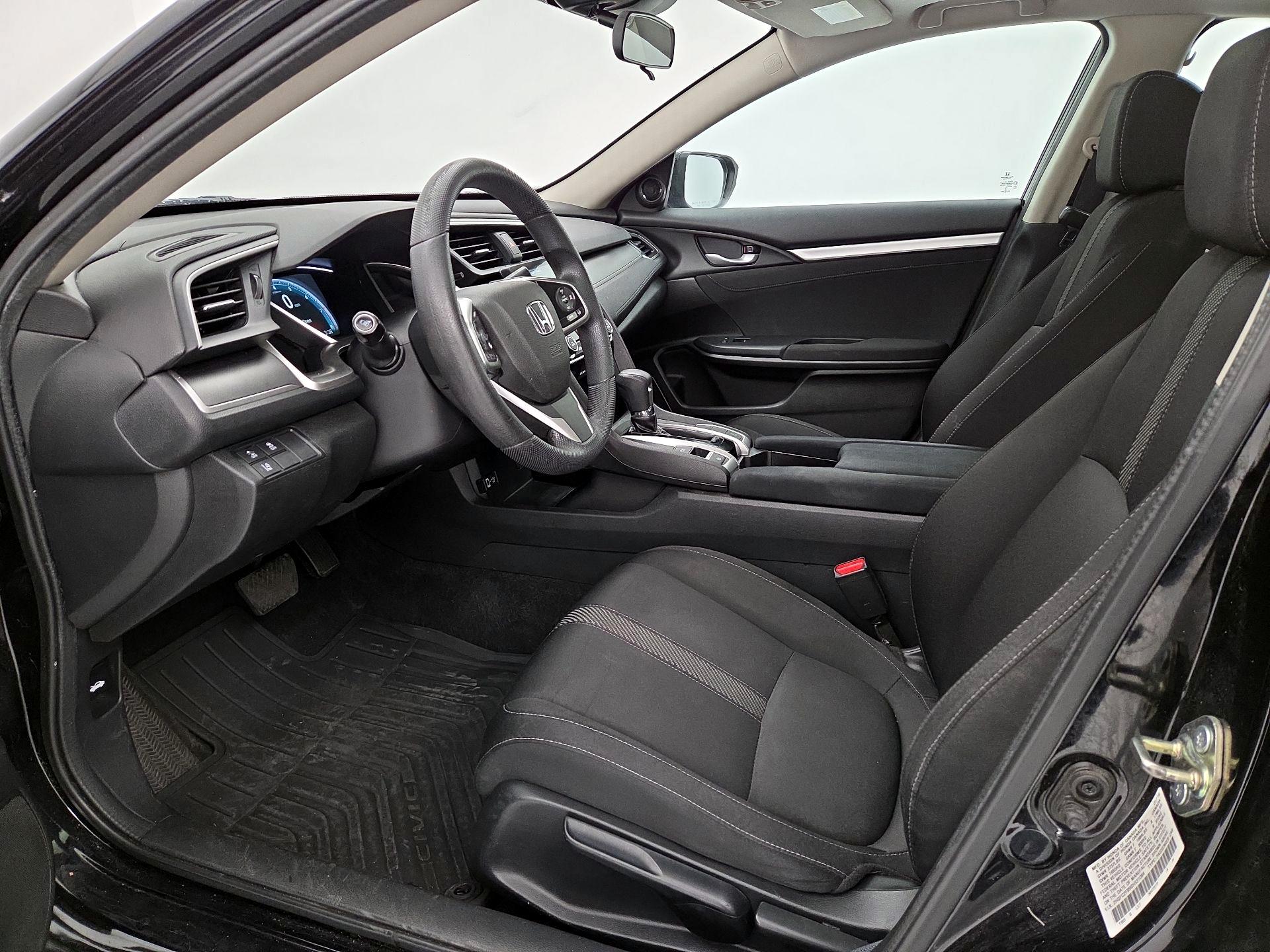 Thumbnail: 2016 Honda Civic - 11