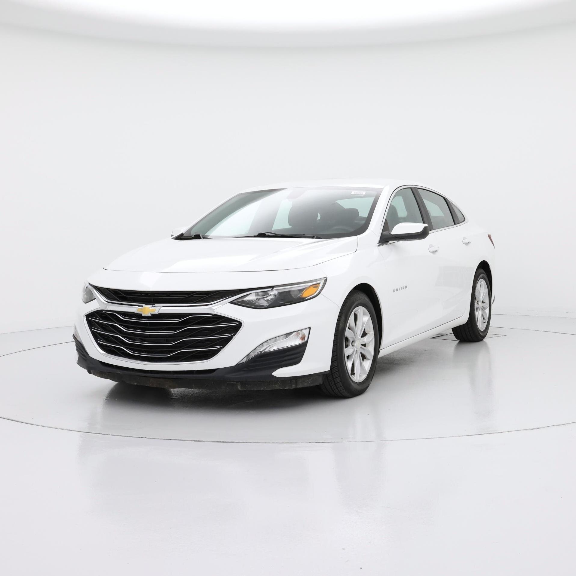 Thumbnail: 2020 Chevrolet Malibu - 4