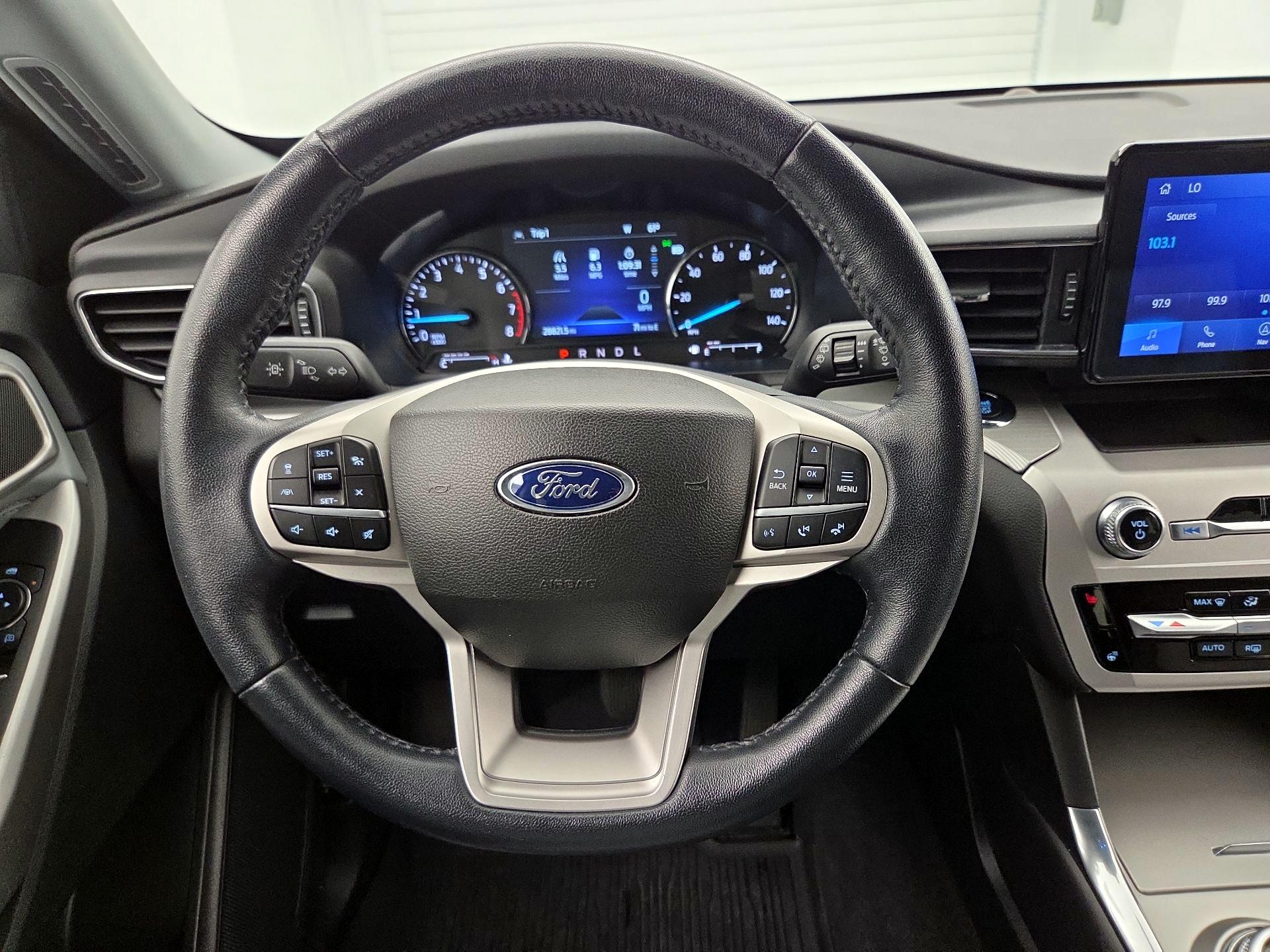 Thumbnail: 2022 Ford Explorer - 10