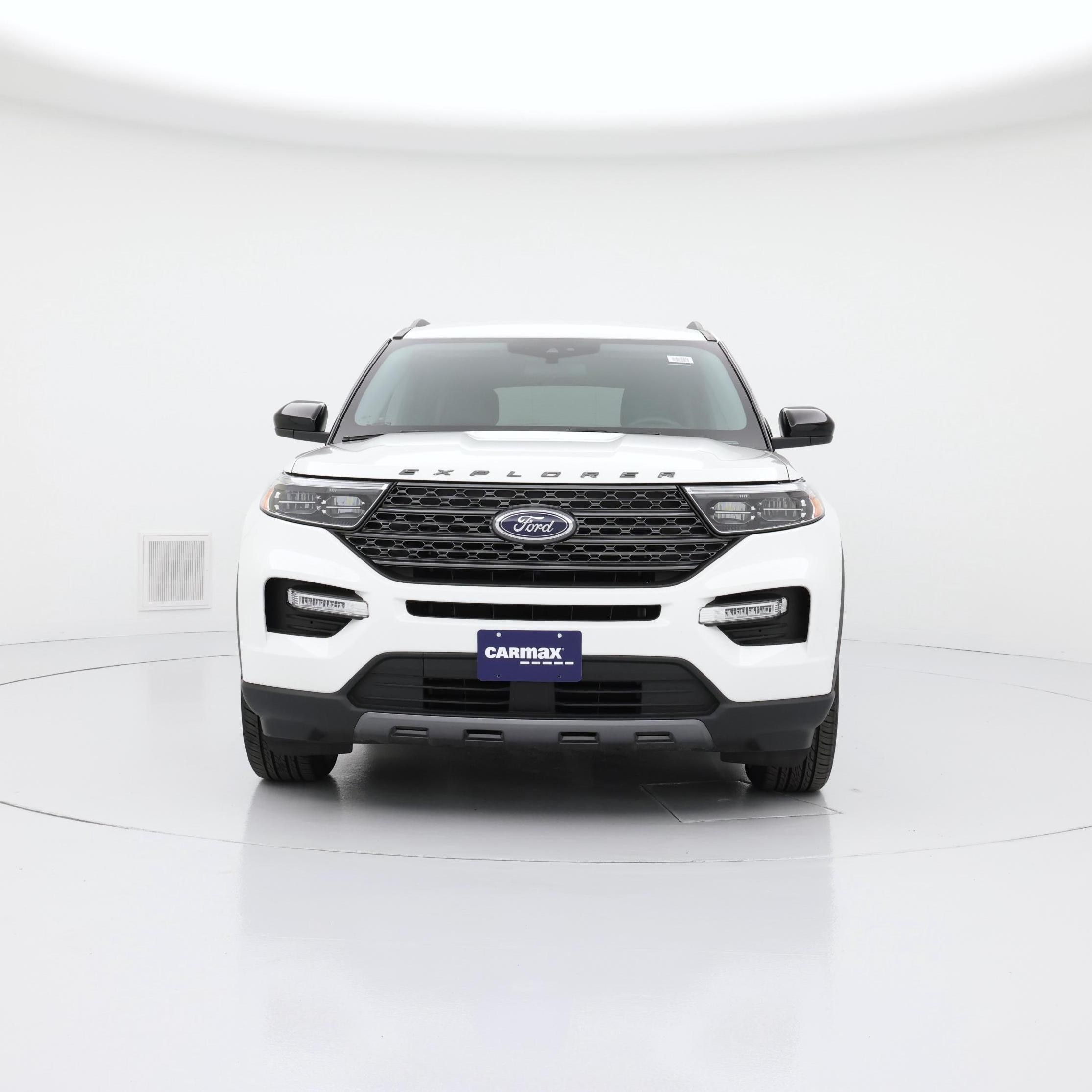 Thumbnail: 2022 Ford Explorer - 5