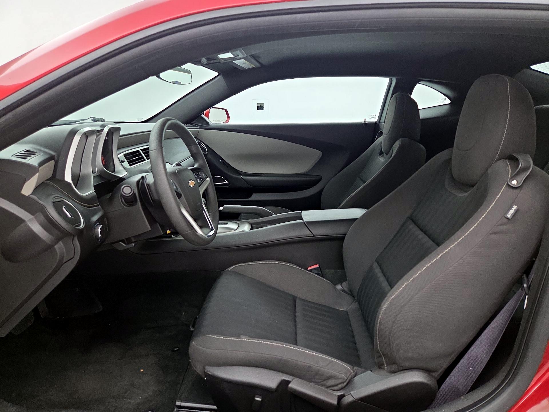 Thumbnail: 2015 Chevrolet Camaro - 11